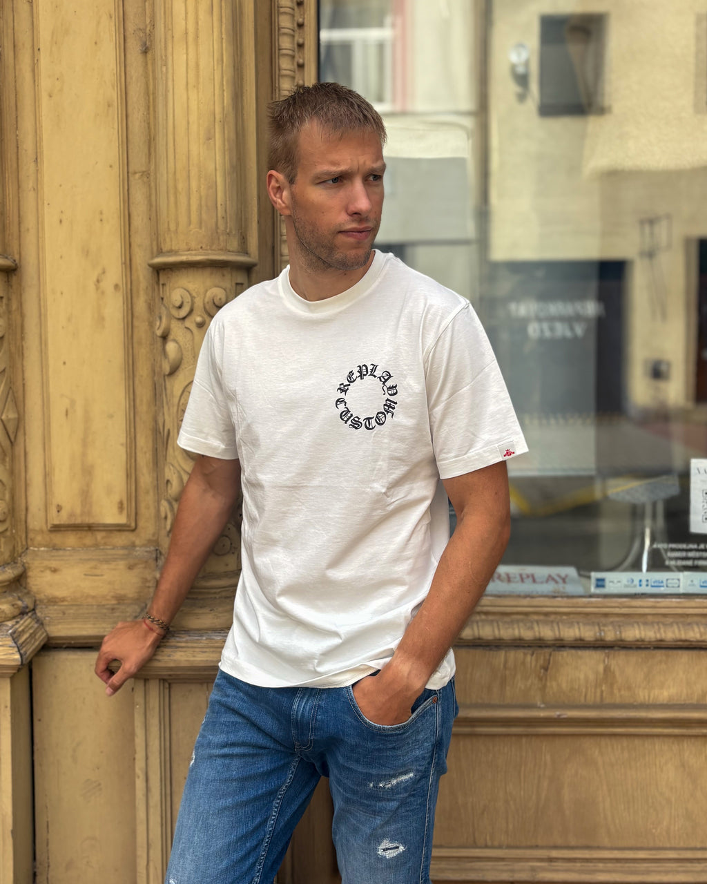 REPLAY MEN'S T-SHIRT WITH PRINT ON THE BACK