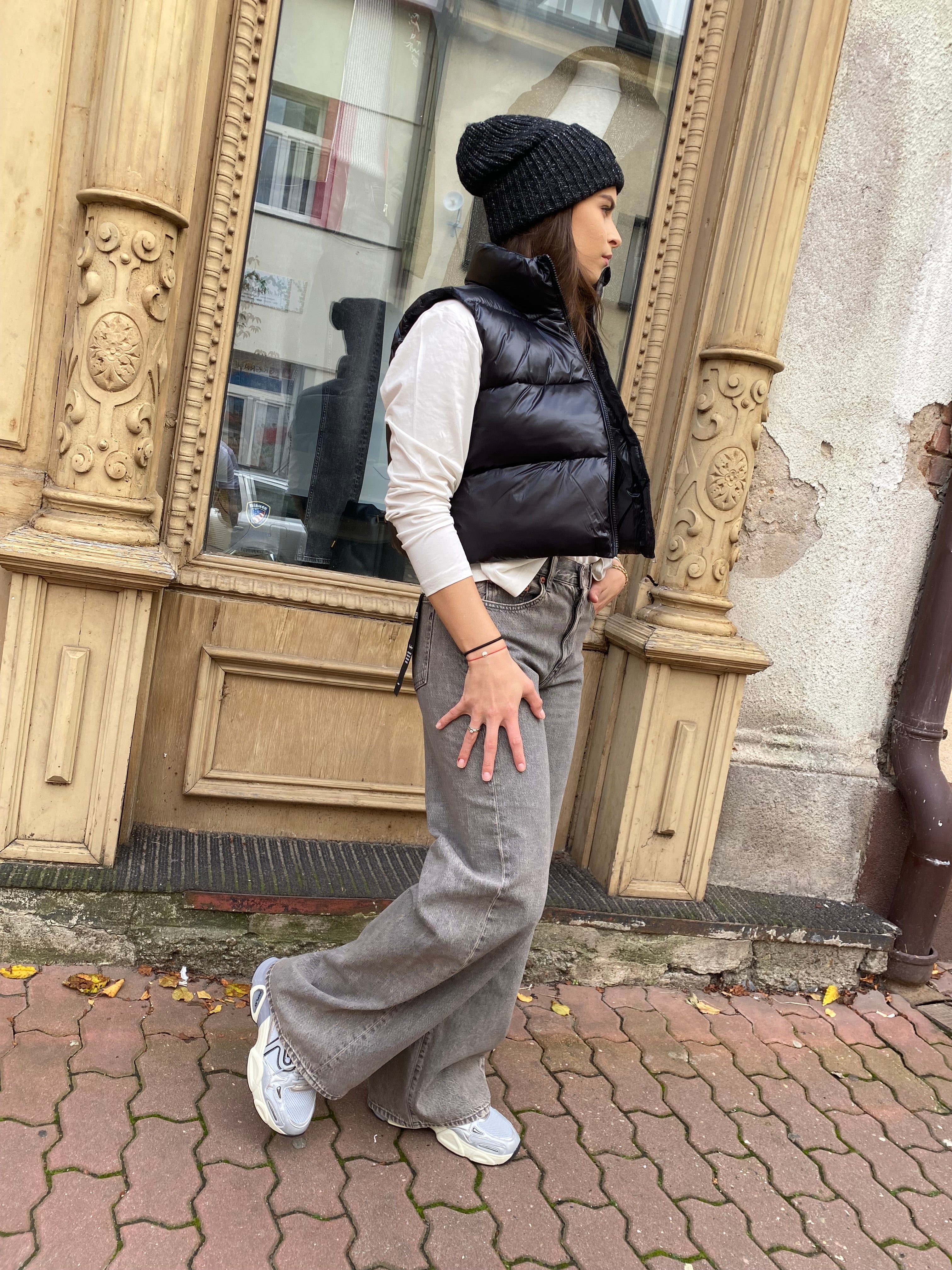 REPLAY DÁMSKÁ ZKRÁCENÁ VESTA Z NYLONU