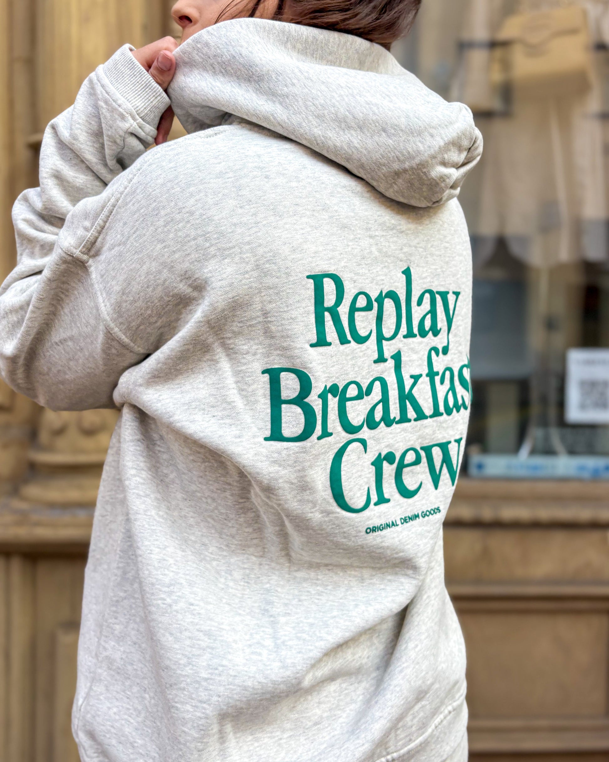 NŐI PULÓVER ISMÉTLÉS NYOMTATÁSSAL „BREAKFAST CLUB”