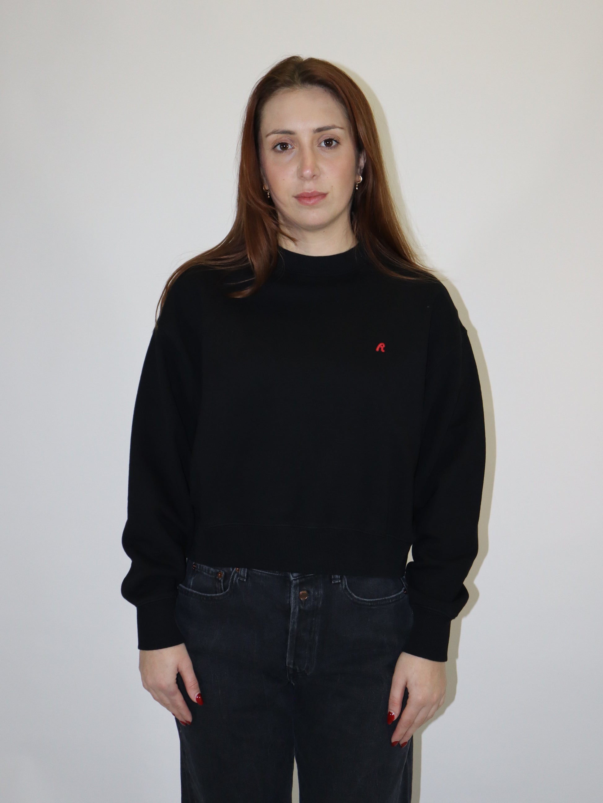 REPLAY DÁMSKÁ ZKRÁCENÁ MIKINA S VÝŠIVKOU R