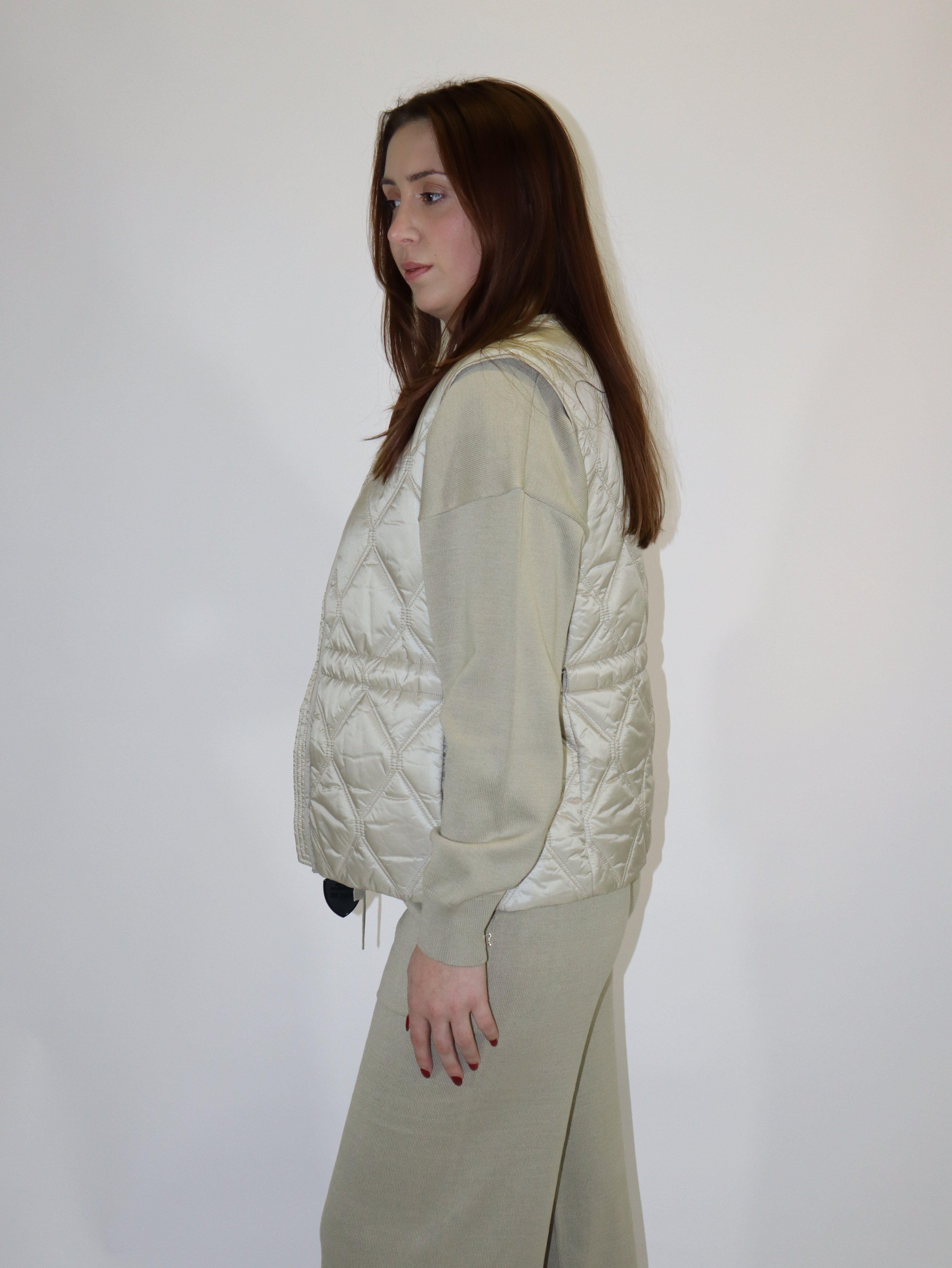 BLAUER NŐI UJJATLAN KABÁT SELDEN ÖVVEL