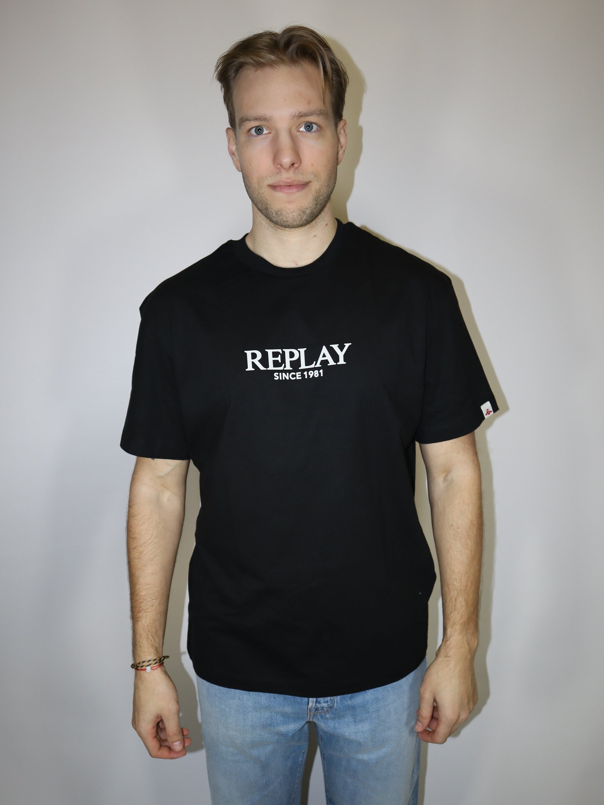 REPLAY PÁNSKÉ TRIČKO VOLNÉHO STŘIHU S POTISKEM