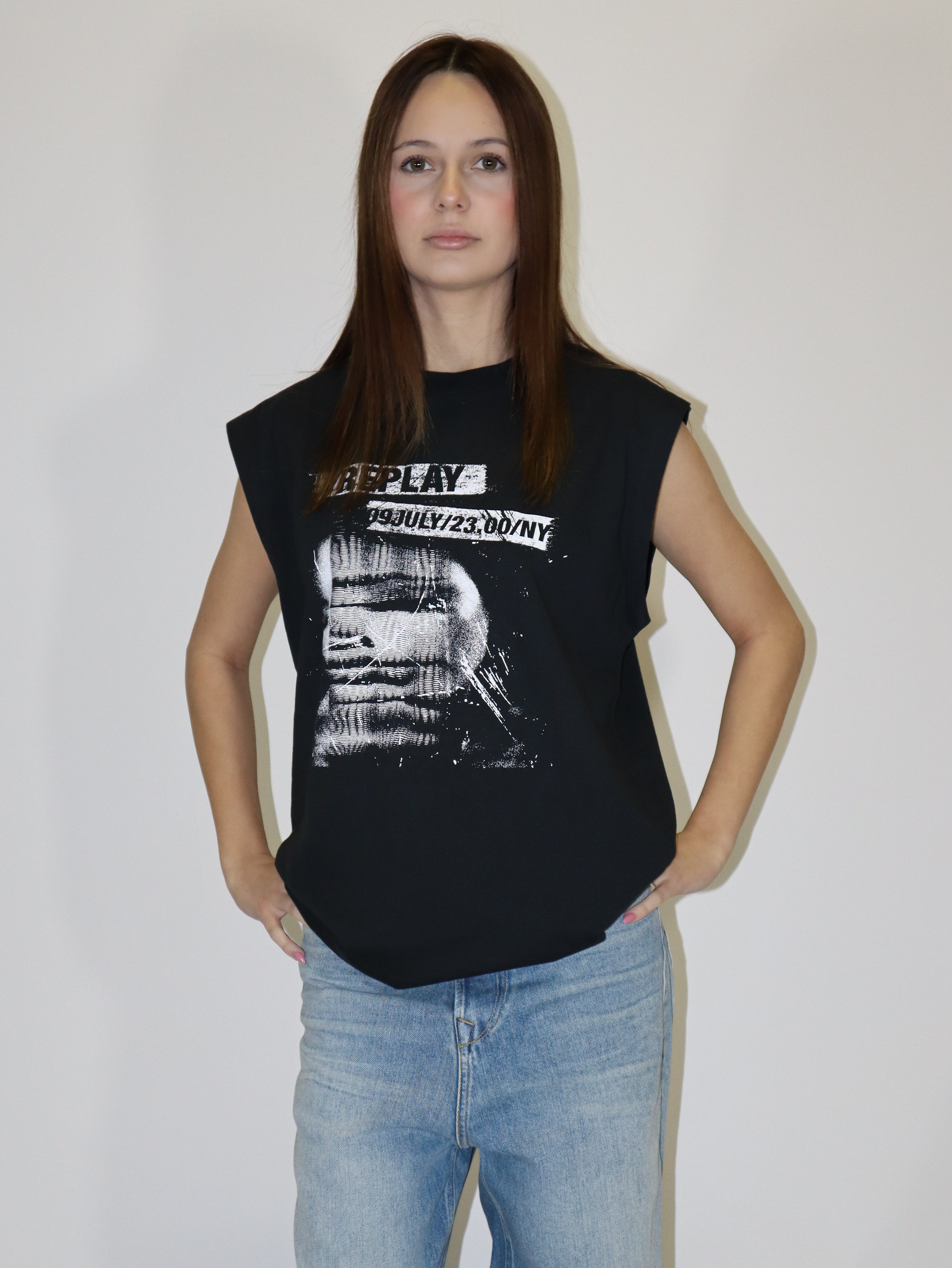 REPLAY DÁMSKE TRIČKO CHLAPČENSKÉHO STRIHU S POTLAČOM 