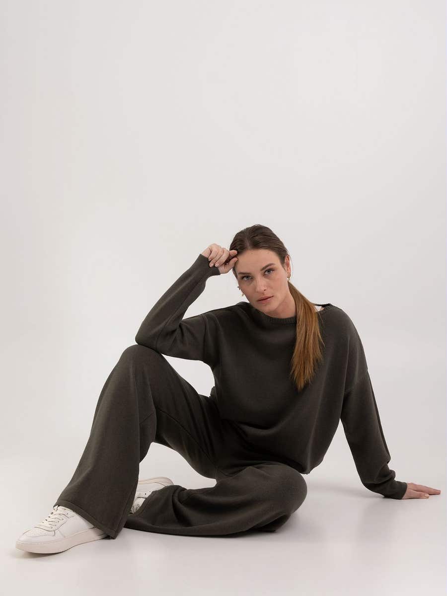 REPLAY TÚLMÉRETES NŐI PULÓVER DEKORÁCIÓVAL