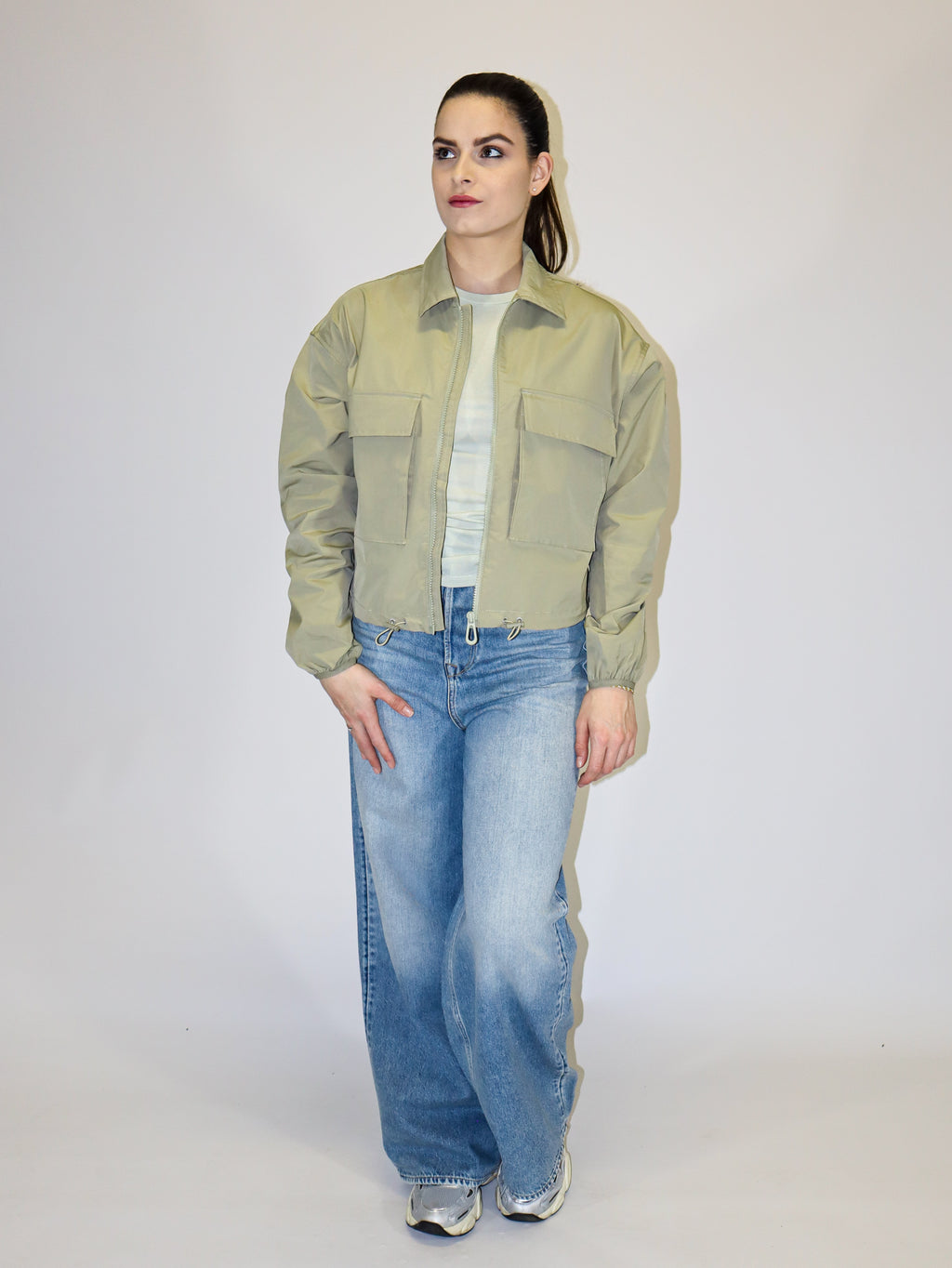 REPLAY WOMEN'S CROPPED JACKET WITH MAXI POCKETS
