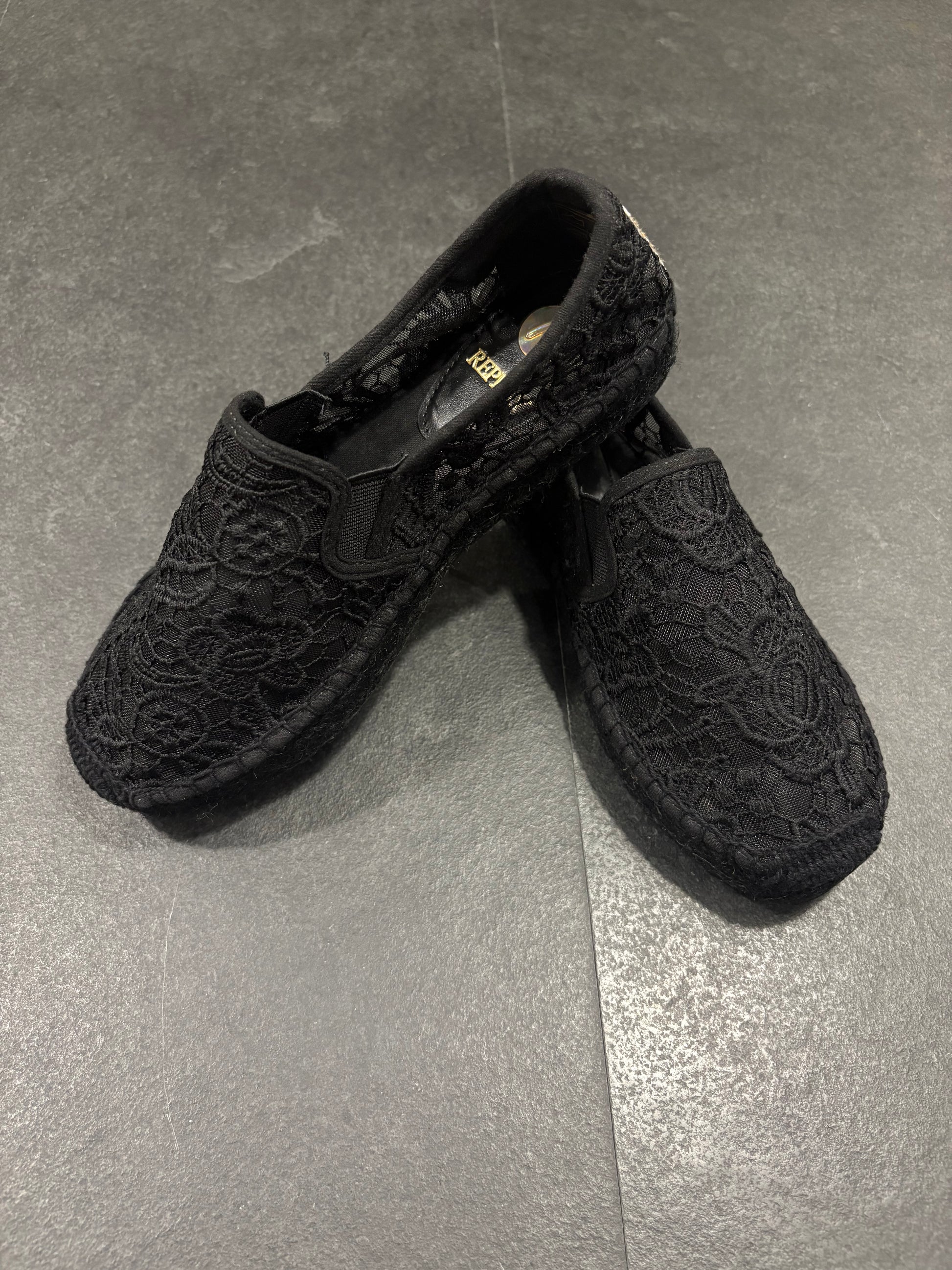 REPLAY DÁMSKE ESPADRILY S VYŠÍVANOU ČIPKOU