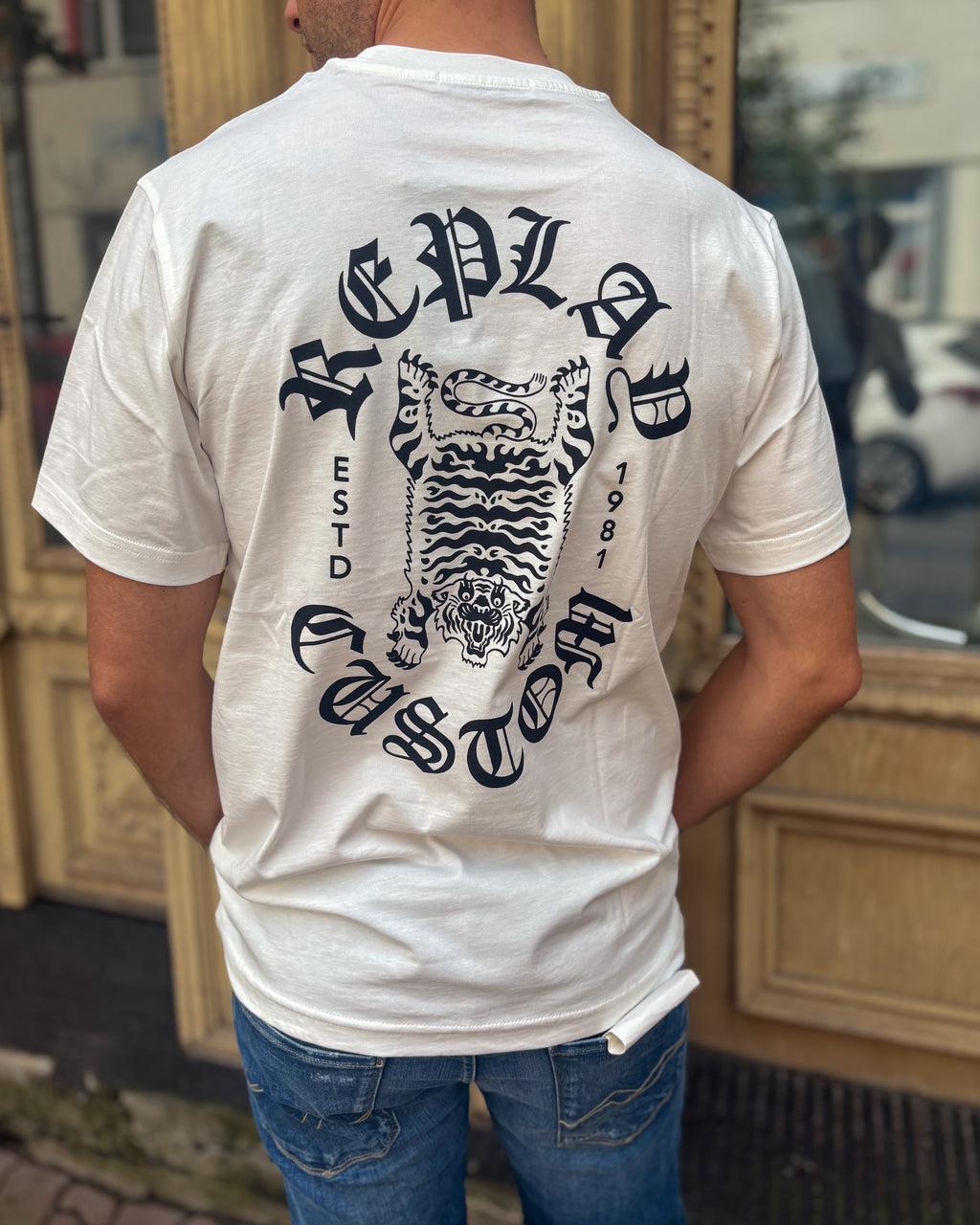 REPLAY MEN'S T-SHIRT WITH PRINT ON THE BACK