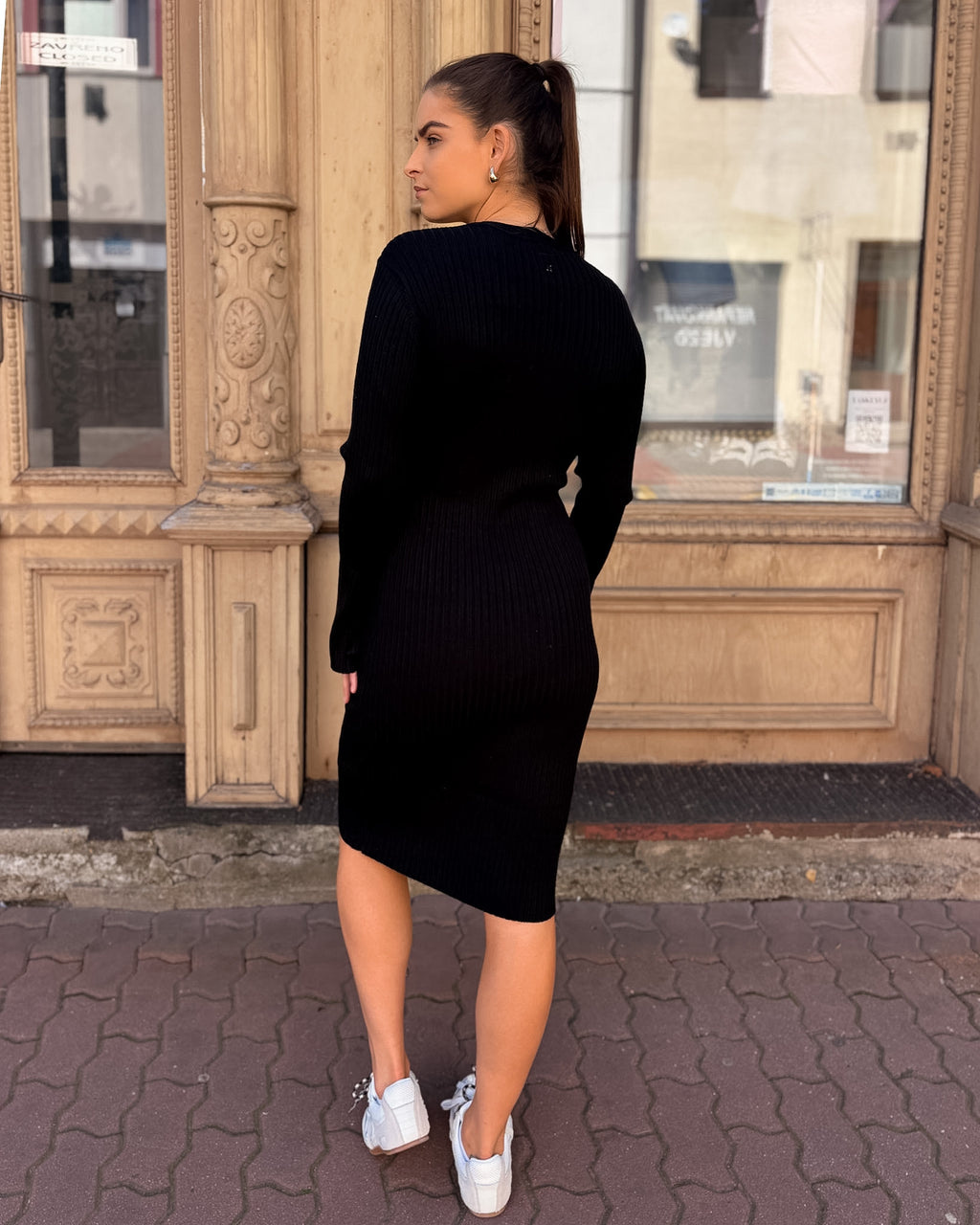 REPLAY DAMEN STRICKKLEID MIT GROBEM RIPPSTRICK UND V-AUSSCHNITT