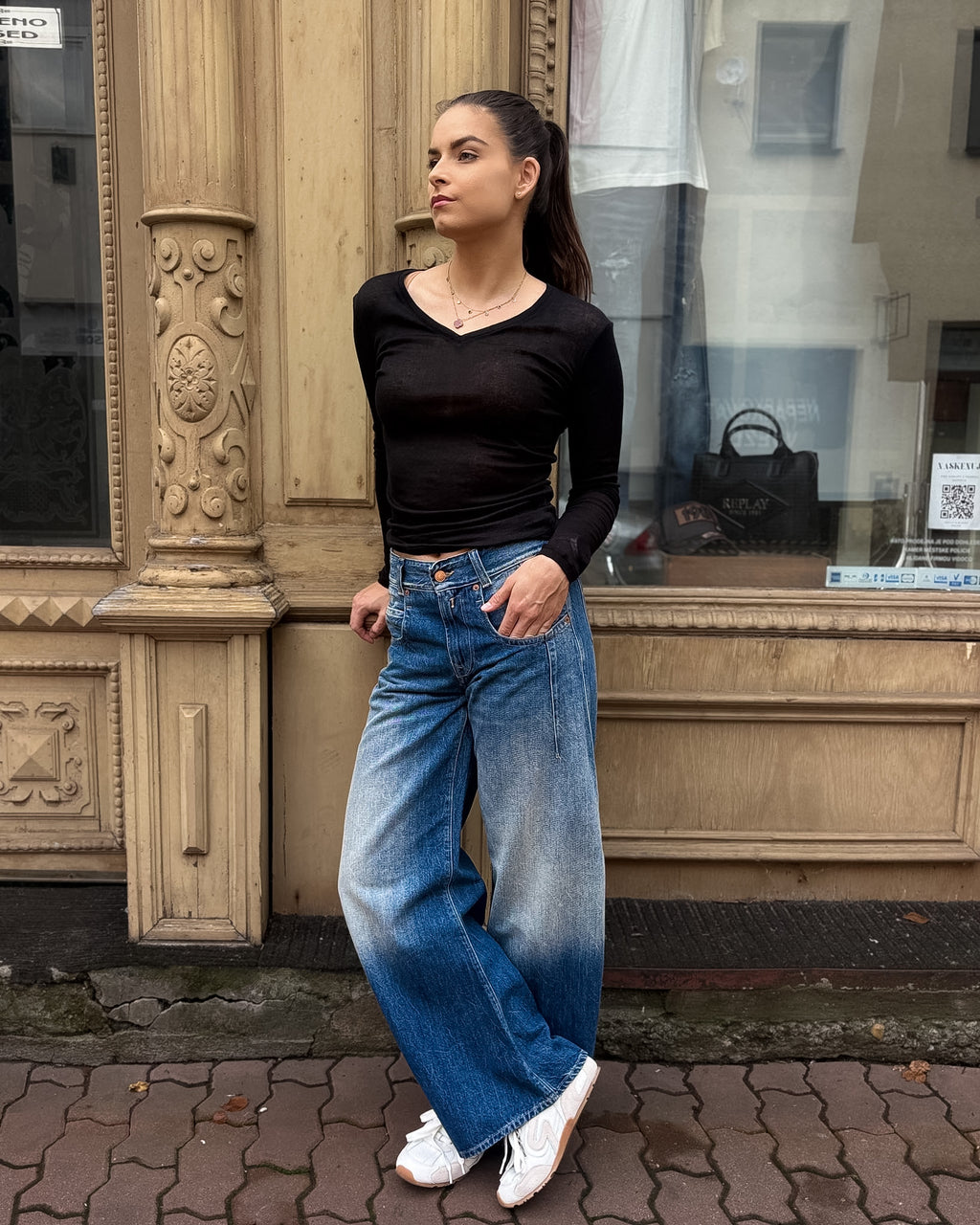 DÁMSKE DŽÍNSY REPLAY HALLEBEE BARREL FIT