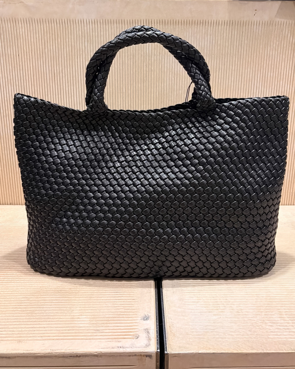 DÁMSKÁ TOTE BAG REPLAY S PLETÉNÝM VZOREM A ODNÍMATELNÝM CROSSBODY POPRUHEM - FW01CH .000.A7243S