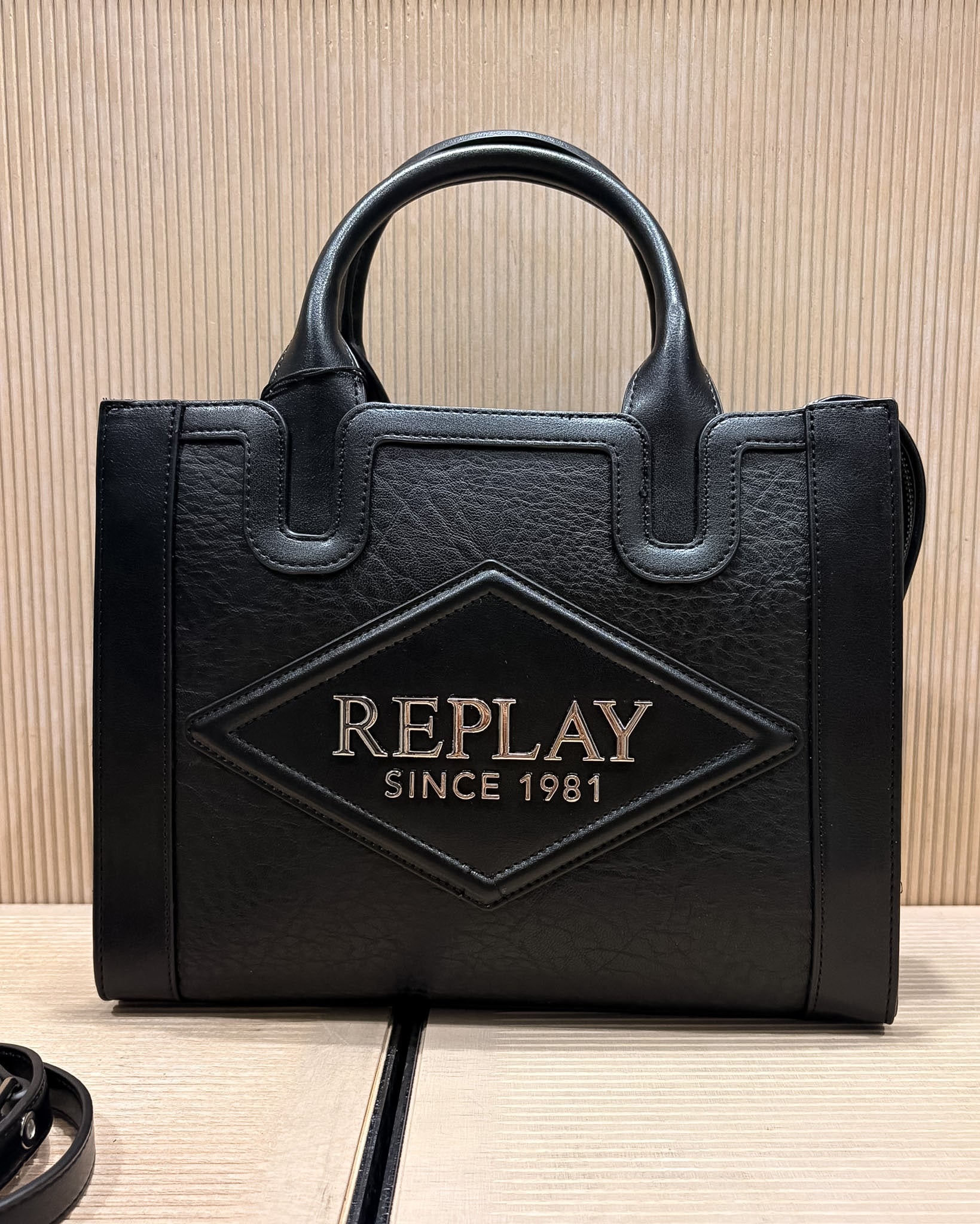 DÁMSKÁ KABELKA REPLAY S LOGEM SINCE 1981 