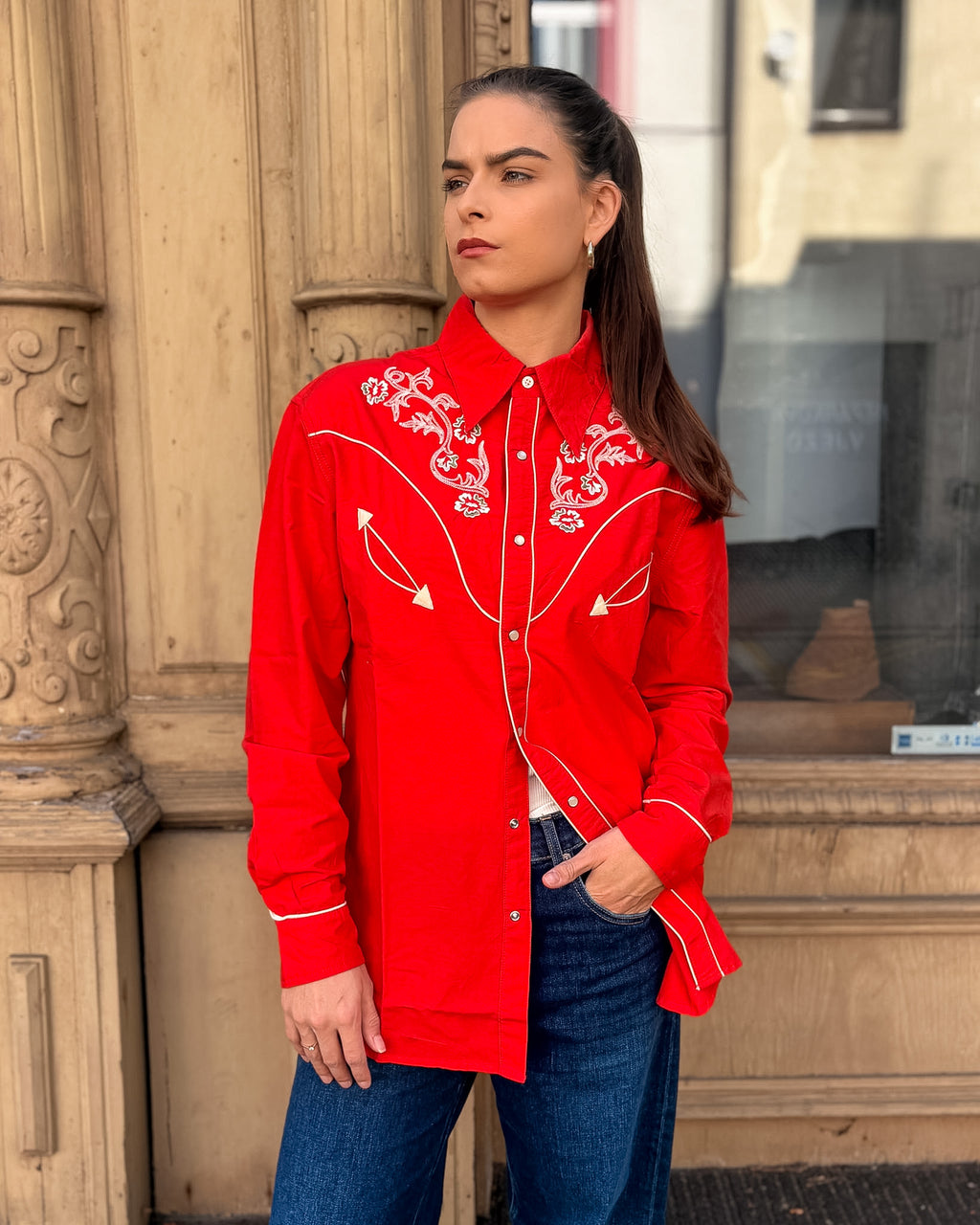DÁMSKA KOŠEĽA REPLAY TEXAN S KVETINOVOU VÝŠIVKOU A KONTRASTNÝM LEMOVANÍM