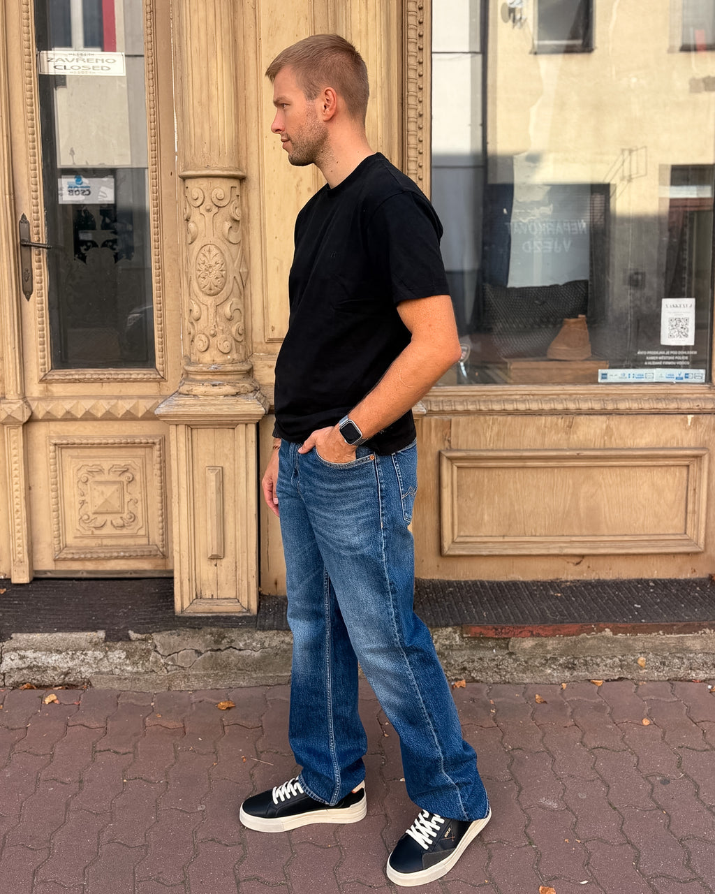 REPLAY HERRENJEANS CLEY IM BOOTCUT-SCHNITT