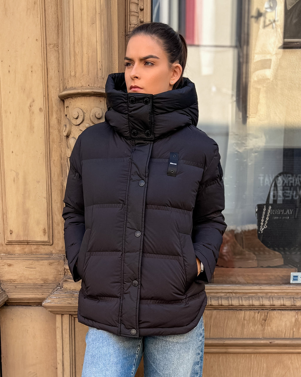 DÁMSKÁ PÉŘOVÁ BUNDA BLAUER BETHUNE