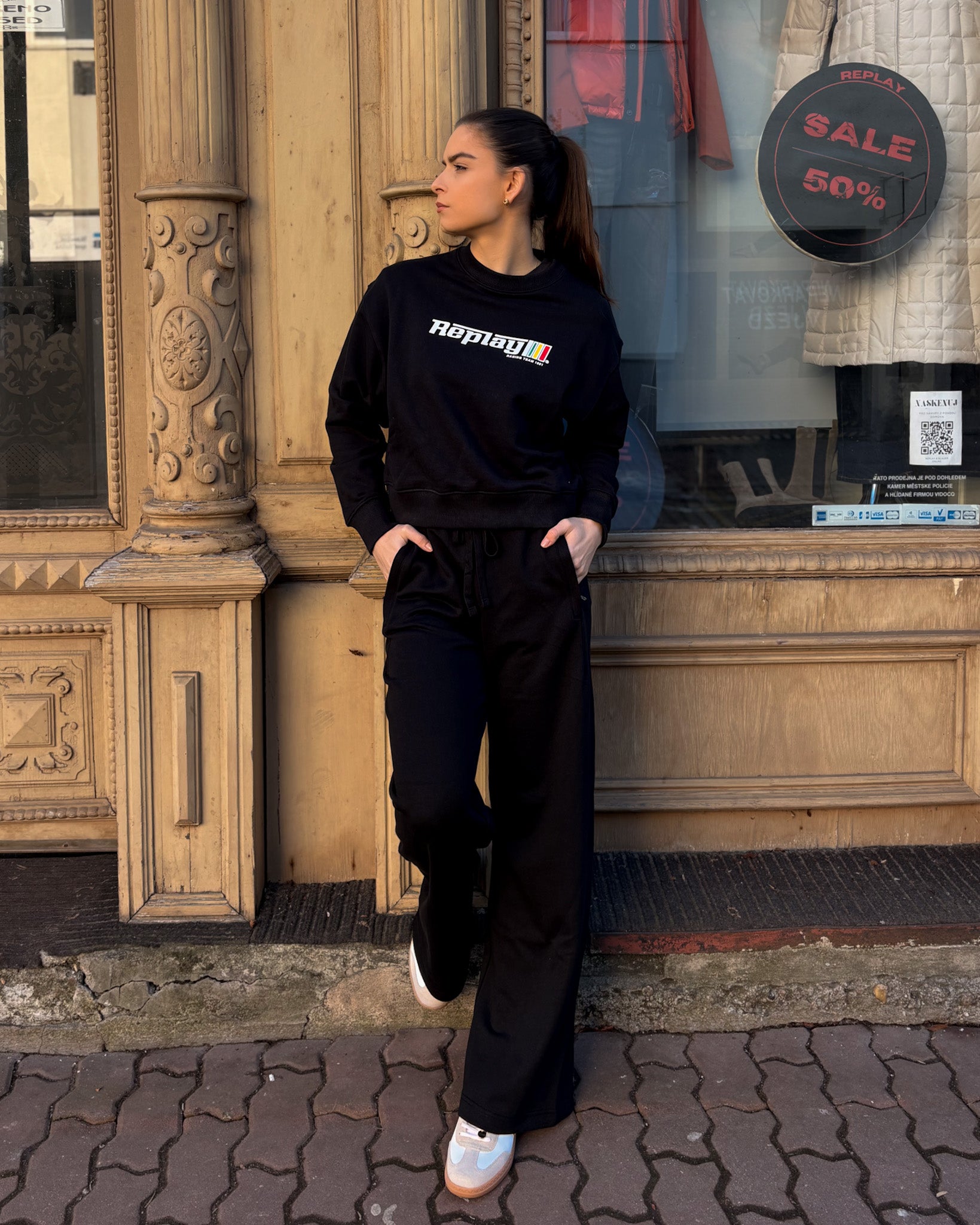 REPLAY RACING TEAM 1981 WOMEN'S SWEATSHIRT 