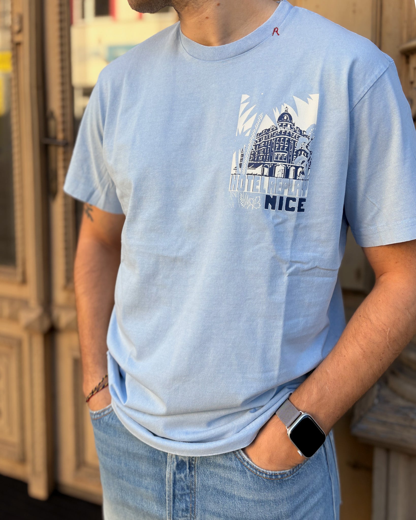 PÁNSKÉ TRIČKO REPLAY S POTISKEM "HOTEL NICE” 