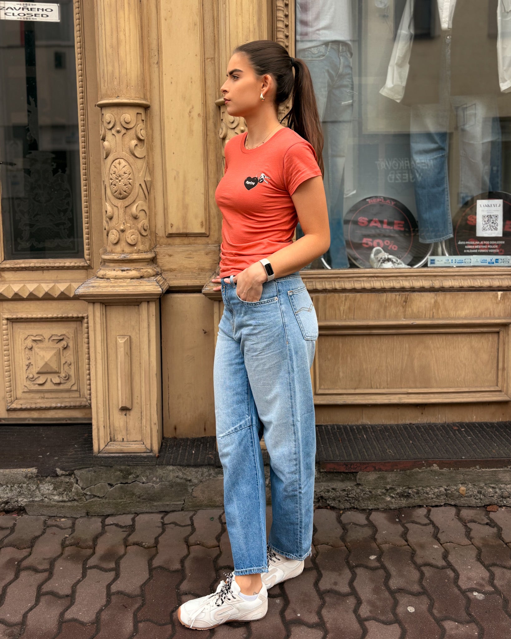 DÁMSKÉ DŽÍNY REPLAY JANIE BARREL FIT 