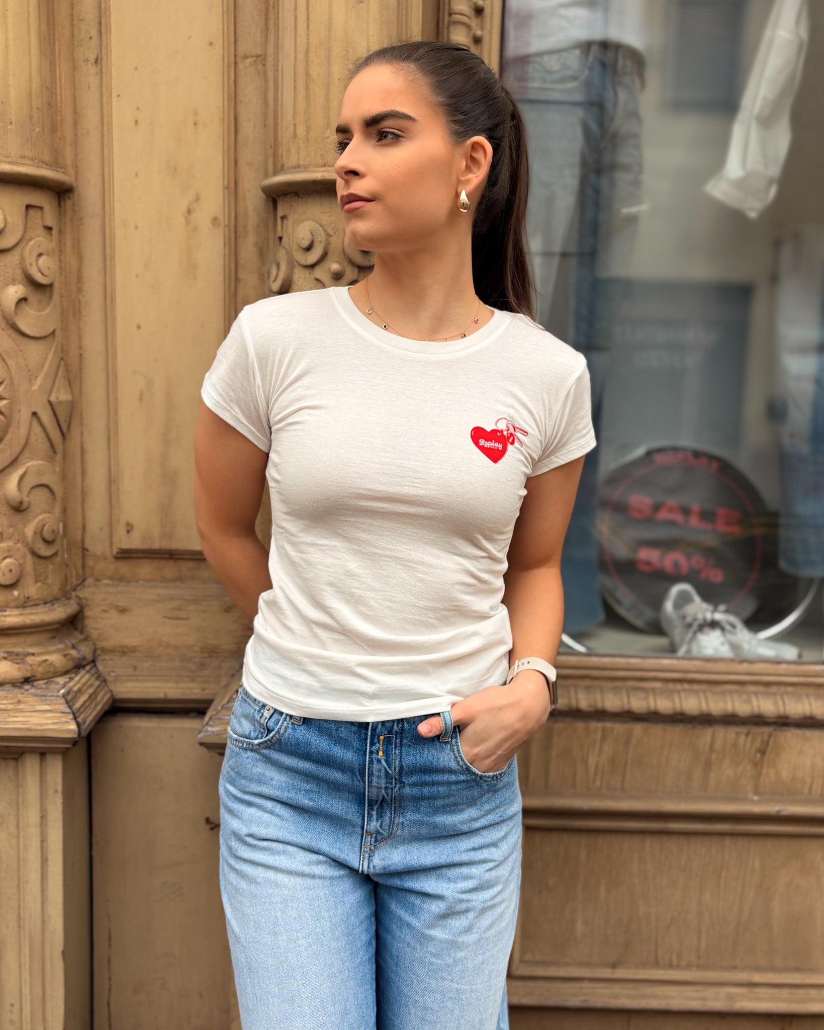 DÁMSKÉ TRIČKO REPLAY S POTISKEM NA HRUDI