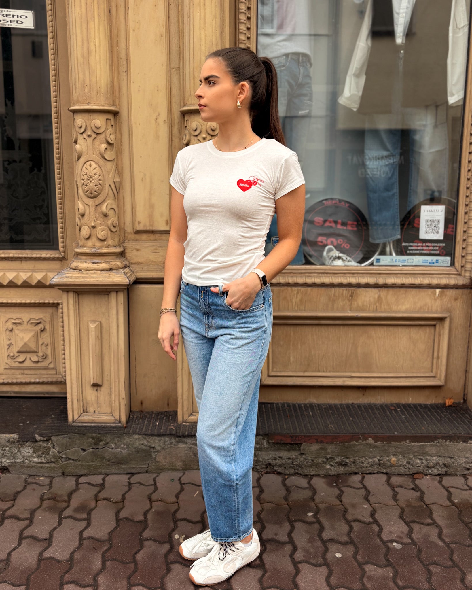 DÁMSKÉ TRIČKO REPLAY S POTISKEM NA HRUDI