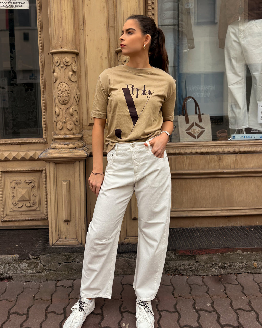 DÁMSKE DŽÍNSY REPLAY JANIE BARREL FIT