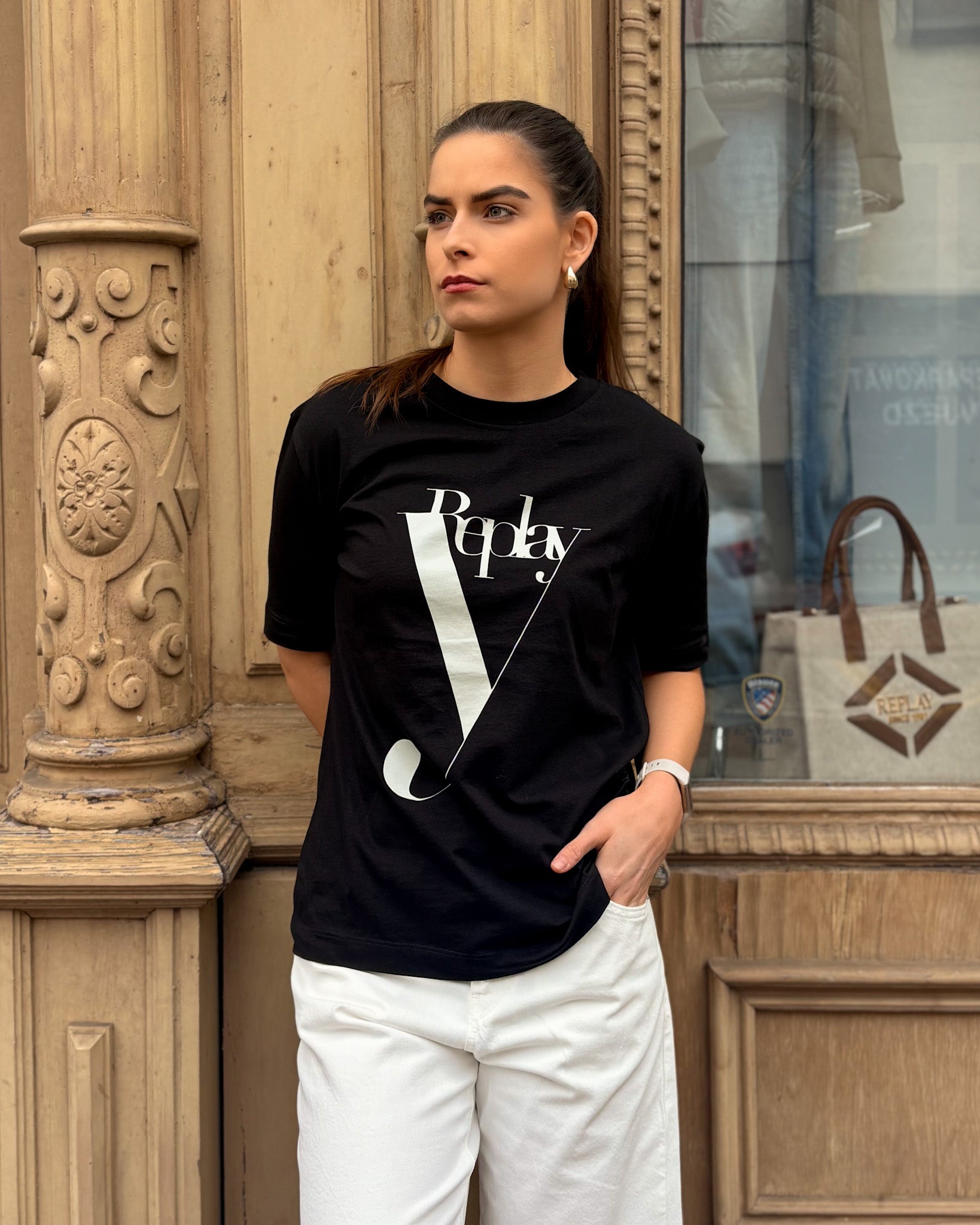 DÁMSKÉ TRIČKO REPLAY S POTISKEM NA HRUDI 