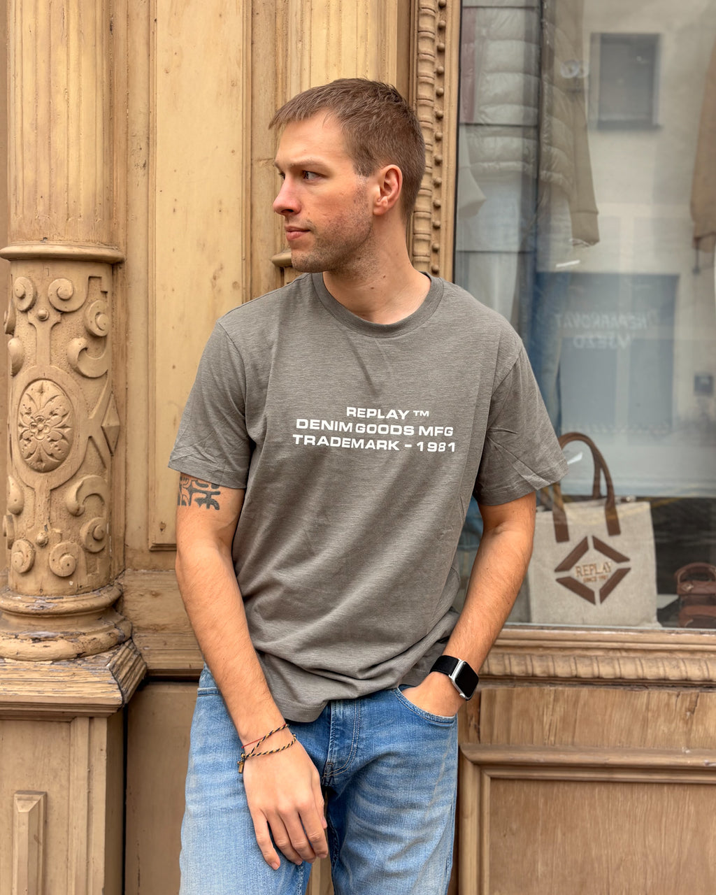 PÁNSKÉ TRIČKO REPLAY S POTISKEM 