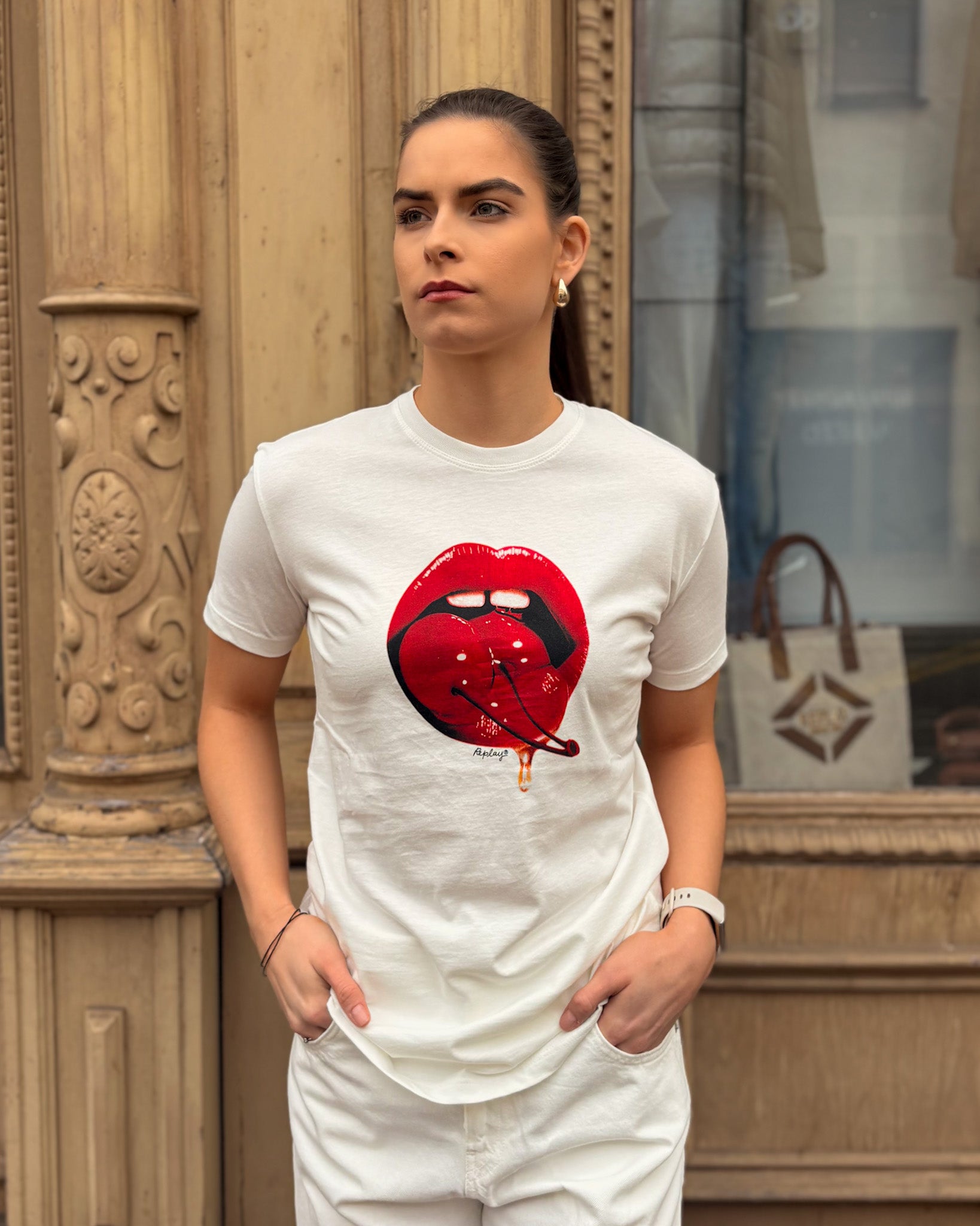 DÁMSKÉ TRIČKO REPLAY S POTISKEM RTŮ