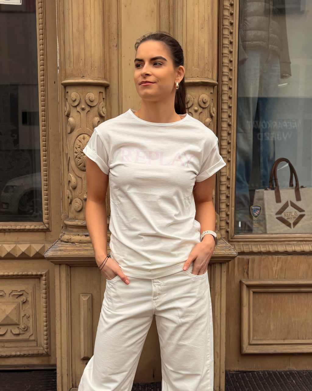 DÁMSKÉ TRIČKO REPLAY S POTISKEM NA HRUDI 