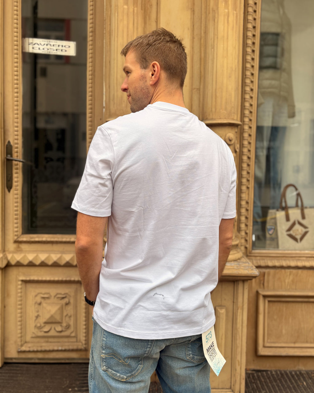 PÁNSKÉ TRIČKO BLAUER S ERBEM NA HRUDI 