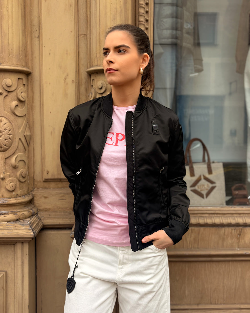 NŐI BOMBER BLAUER CARGO ZSEBEKKEL CARNEY 
