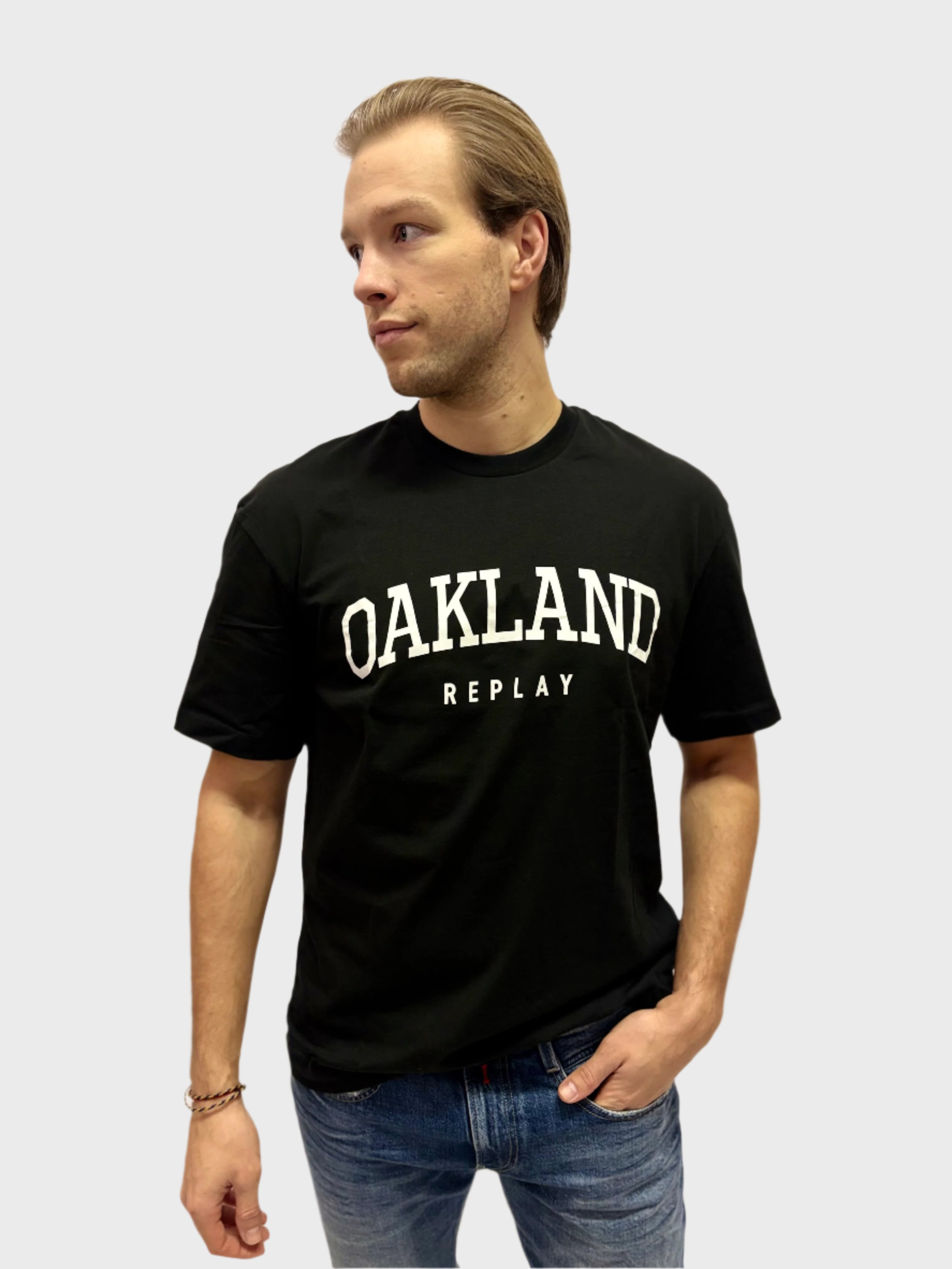 REPLAY PÁNSKE TRIČKO VOĽNÉHO STRIHU S POTLAČOU