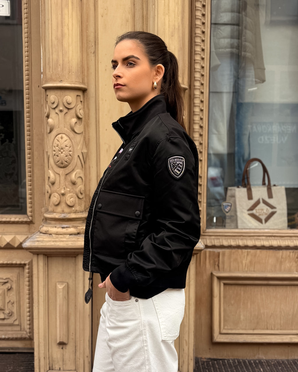 DÁMSKA BLAUER BOMBER BUNDA S CARGO VRECKAMI CARNEY 