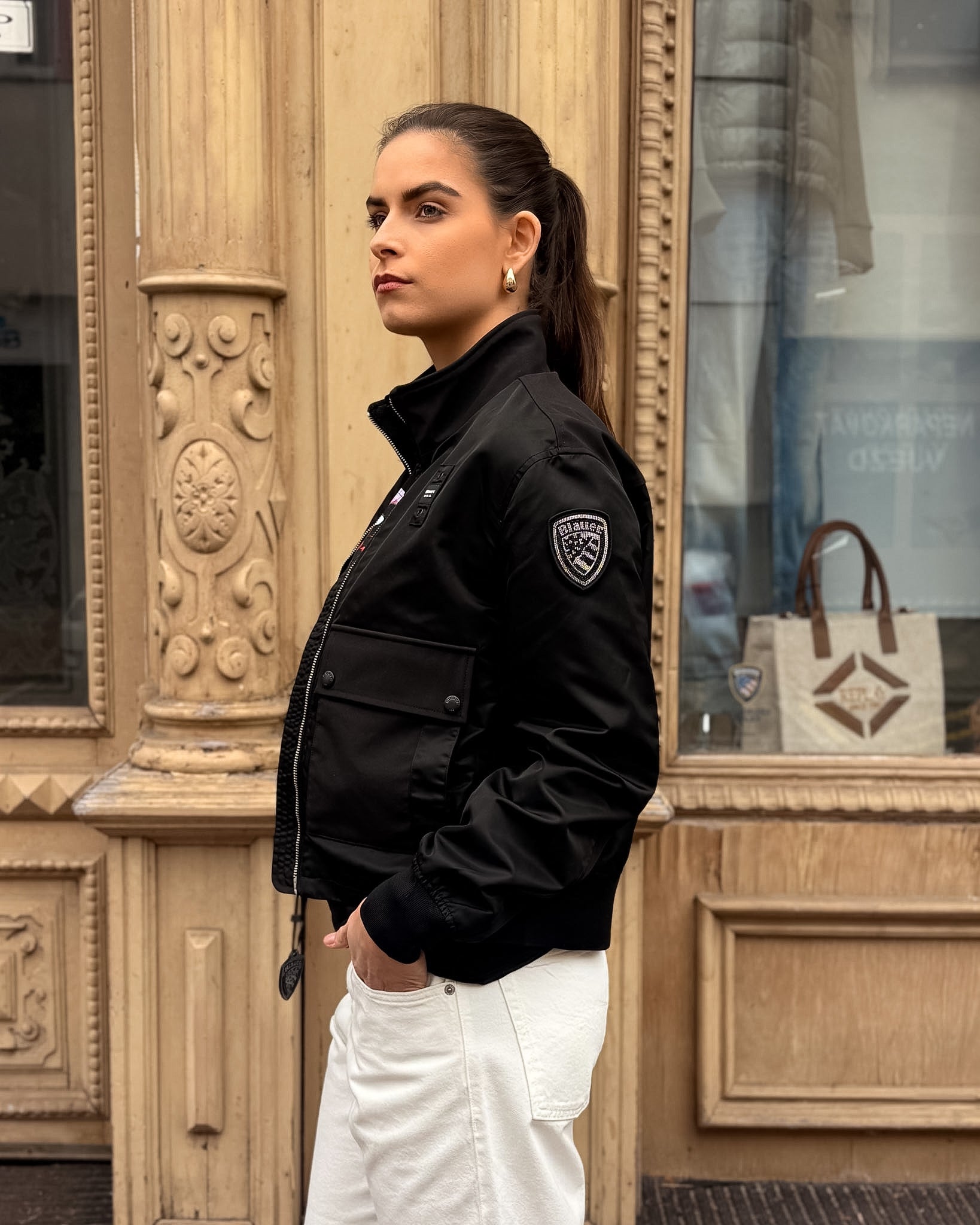 DÁMSKA BLAUER BOMBER BUNDA S CARGO VRECKAMI CARNEY 