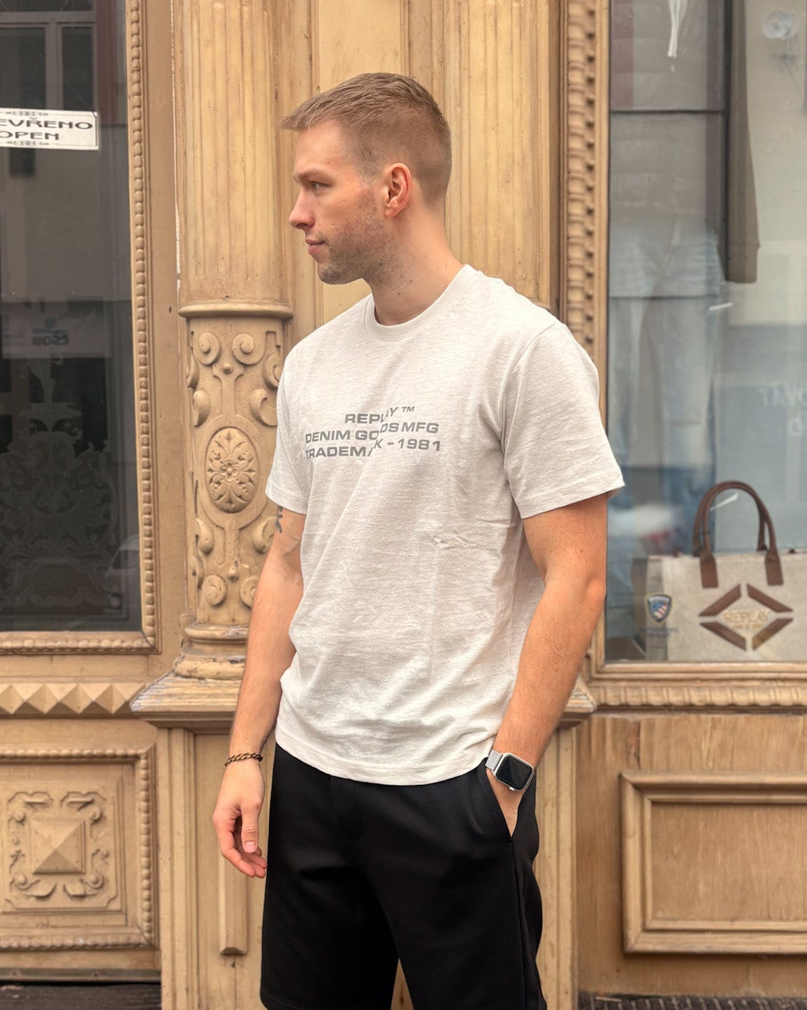 PÁNSKÉ TRIČKO REPLAY S POTISKEM 