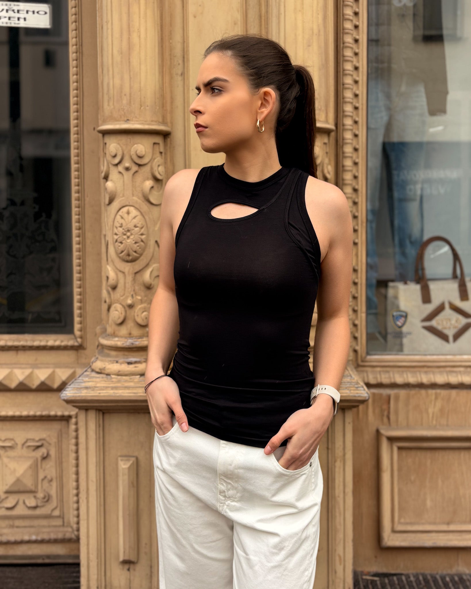 DAMSKÉ TÍLKO REPLAY S PRŮSTŘIHY SLIM-FIT STŘIHU