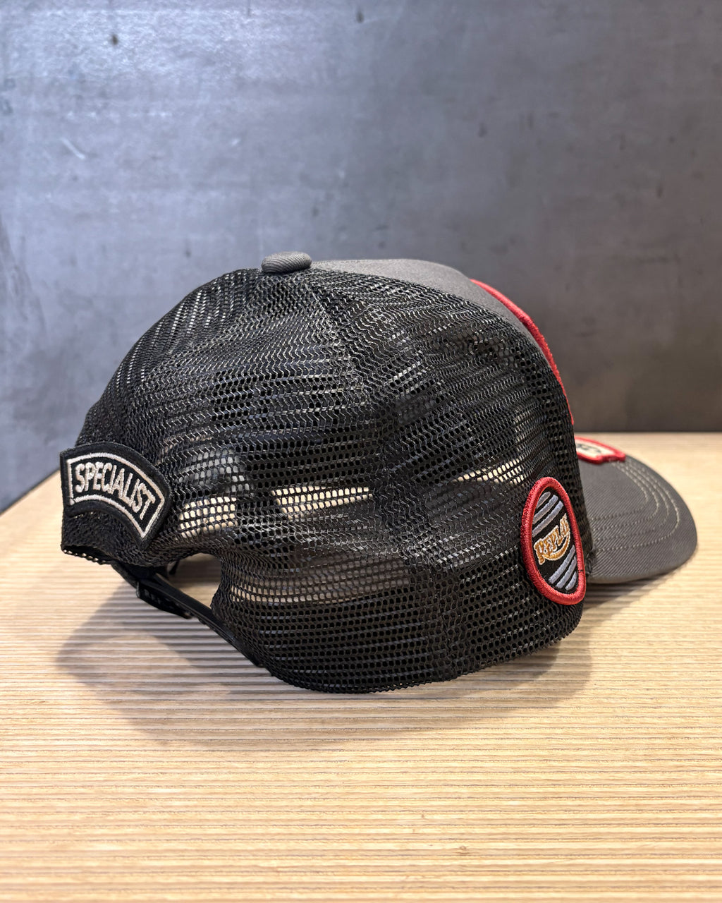 MEN'S REPLAY BASEBALL CAP WITH PATCHES
