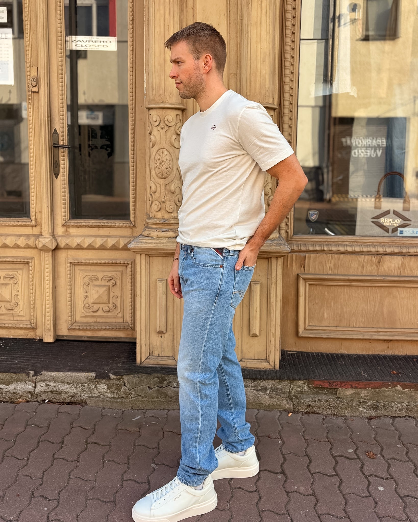 PÁNSKE DŽÍNSY REPLAY NEAAL SLIM-FIT STRIHU