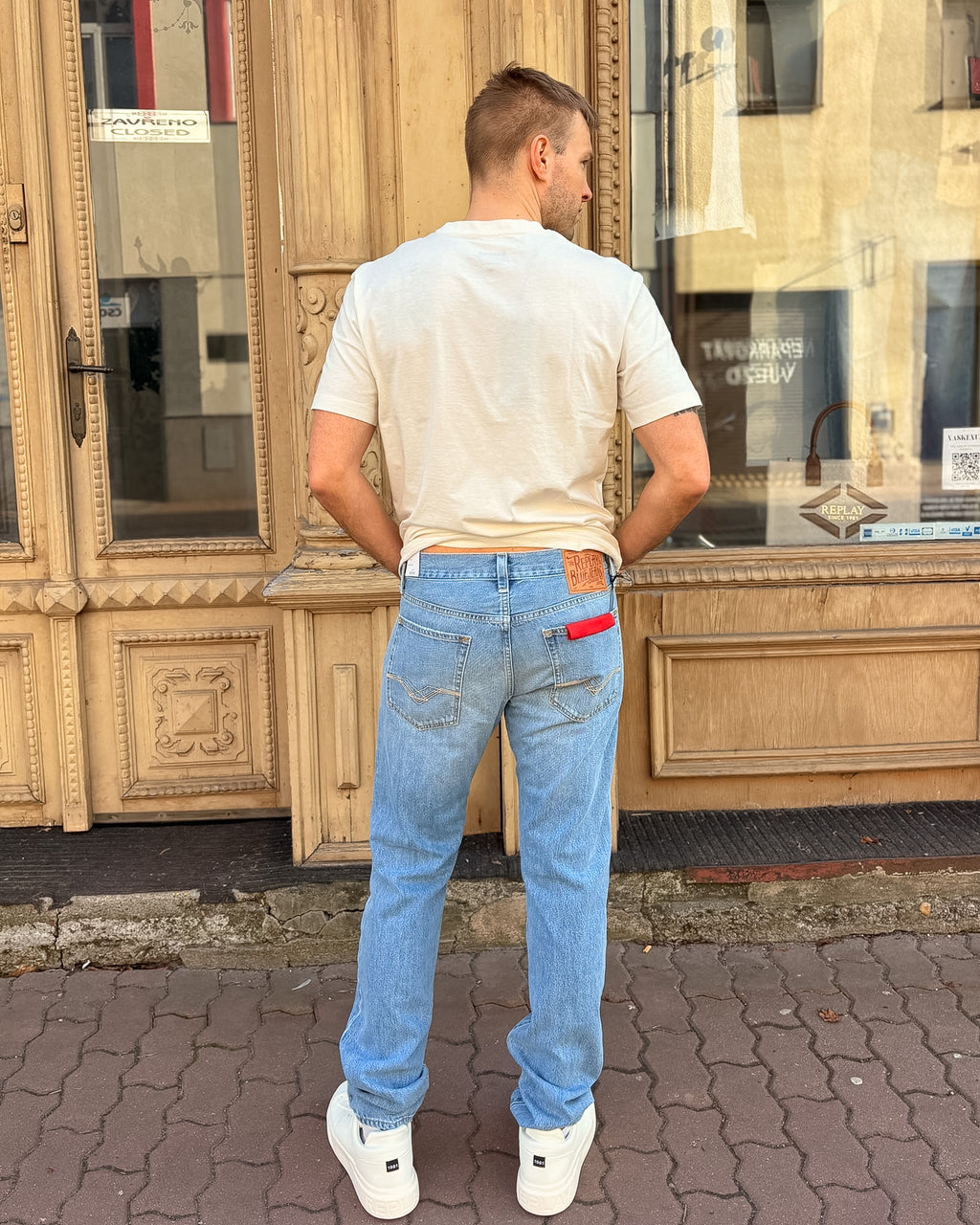 PÁNSKE DŽÍNSY REPLAY NEAAL SLIM-FIT STRIHU