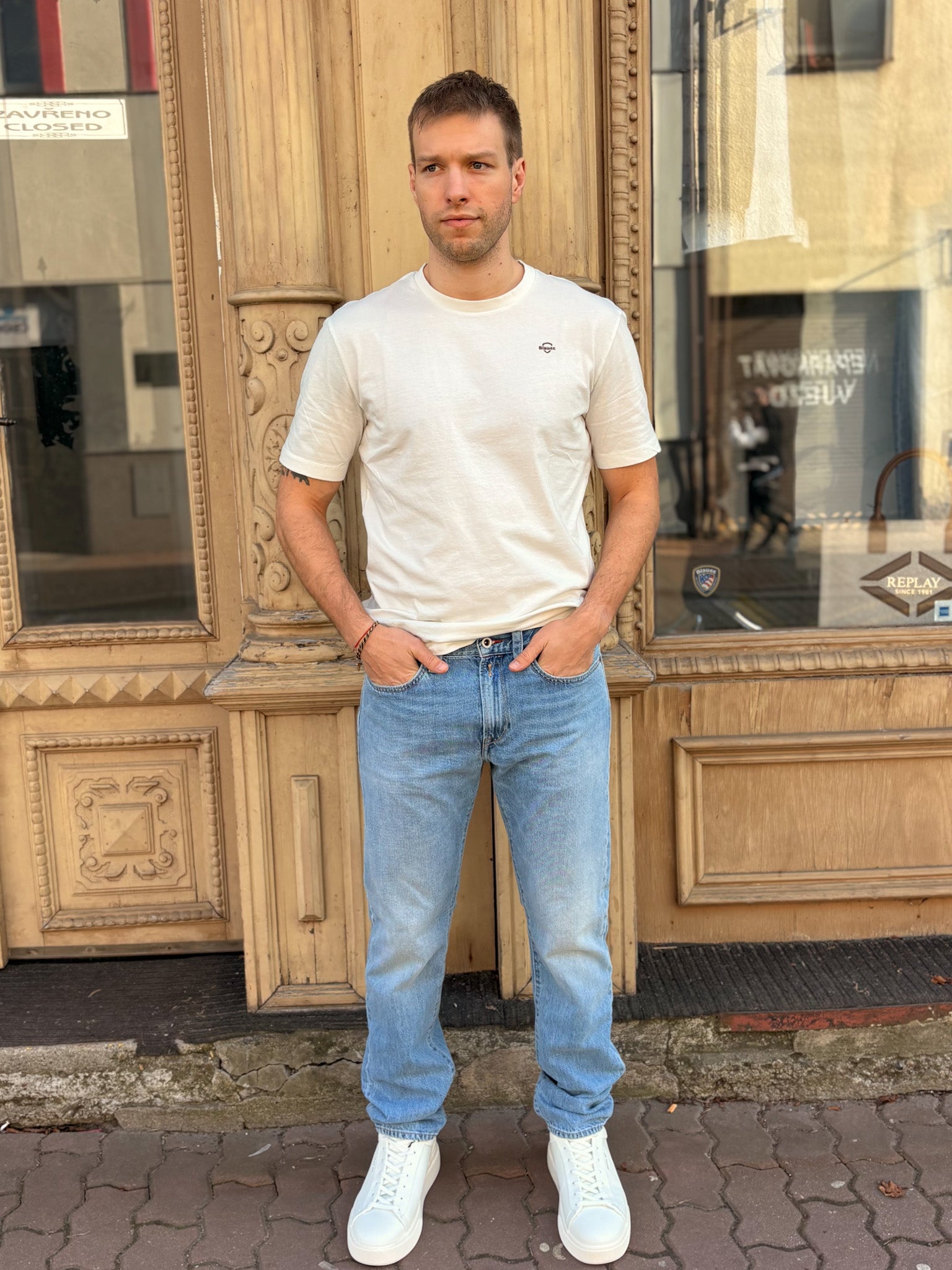 PÁNSKE DŽÍNSY REPLAY NEAAL SLIM-FIT STRIHU