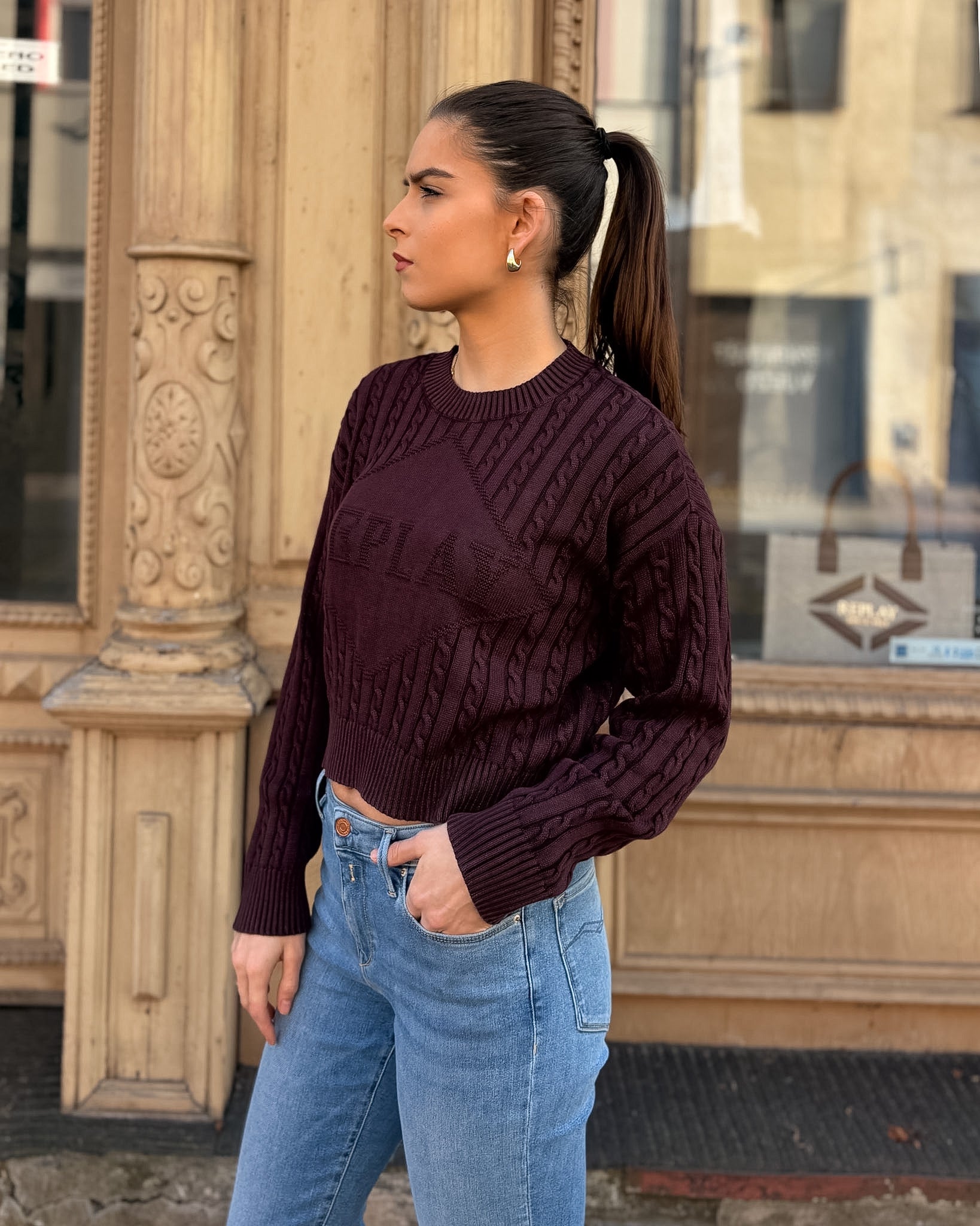 DÁMSKÝ SVETR REPLAY S EFEKTNÍM MOTIVEM