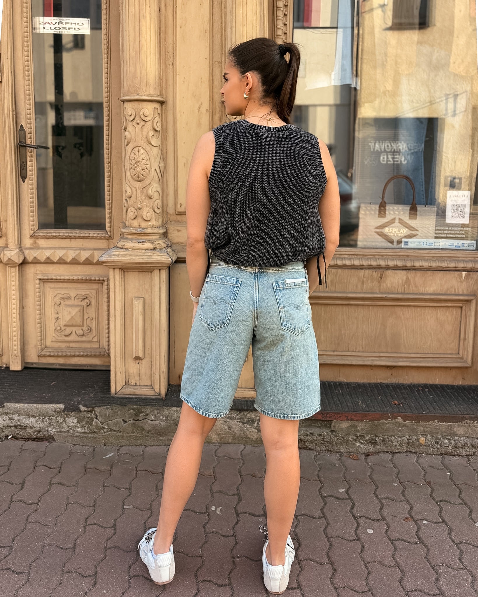 DÁMSKÉ DŽÍNOVÉ ŠORTKY REPLAY STRAIGHT-FIT