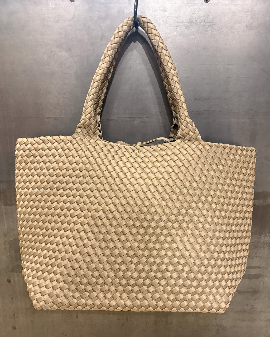 BLAUER NEOPRÉN TASKA, TOTE BAG TÍPUSÚ