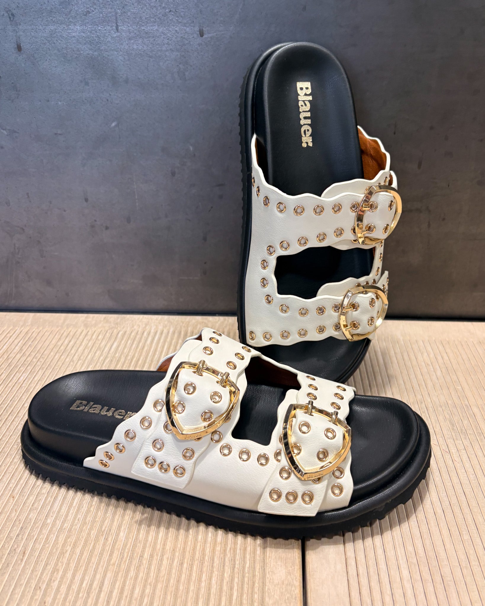 DÁMSKÉ PANTOFLE BLAUER S CVOKY 