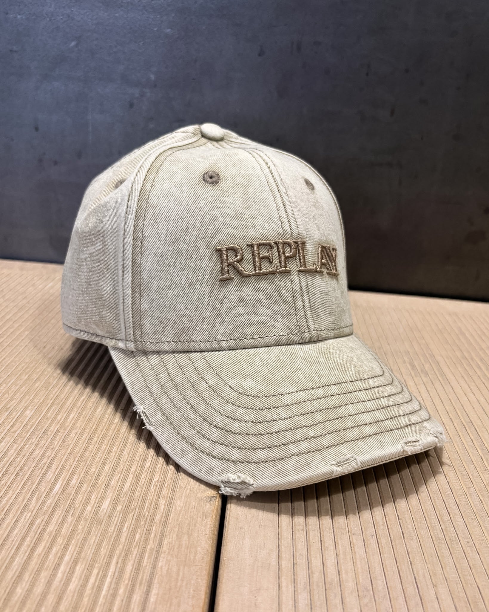 BASEBALLOVÁ ČEPICE REPLAY S VINTAGE DETAILY - AX4161.006.A0113H