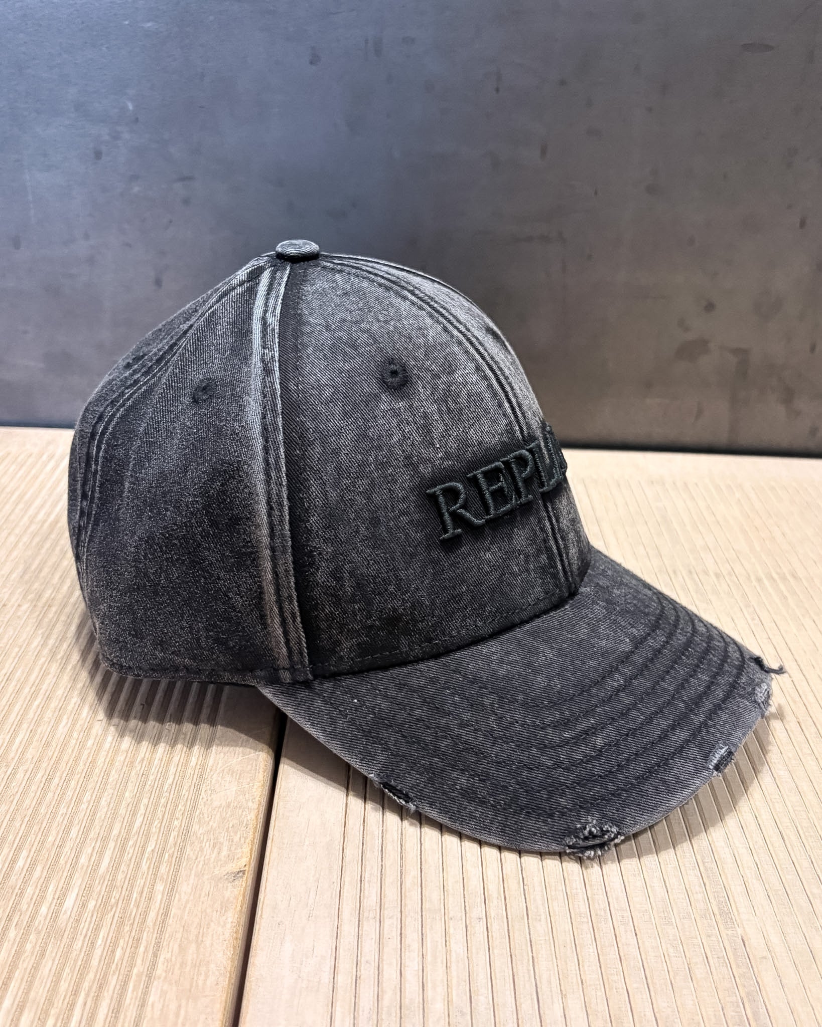 BASEBALLOVÁ ČEPICE REPLAY S VINTAGE DETAILY - AX4161.006.A0113H