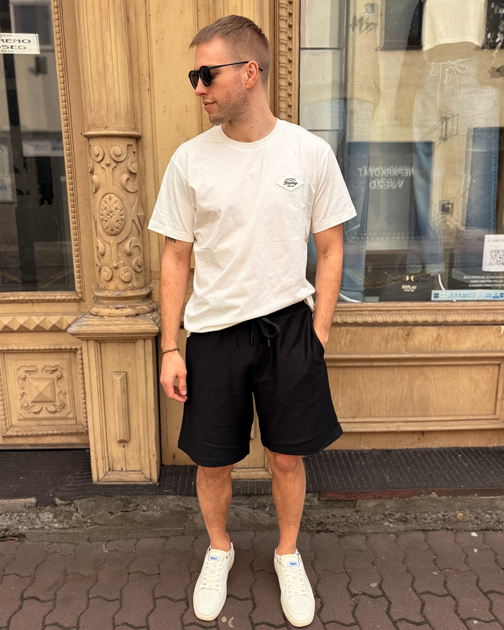 PÁNSKÉ TEPLÁKOVÉ ŠORTKY REPLAY S KLASICKÝM STŘIHEM