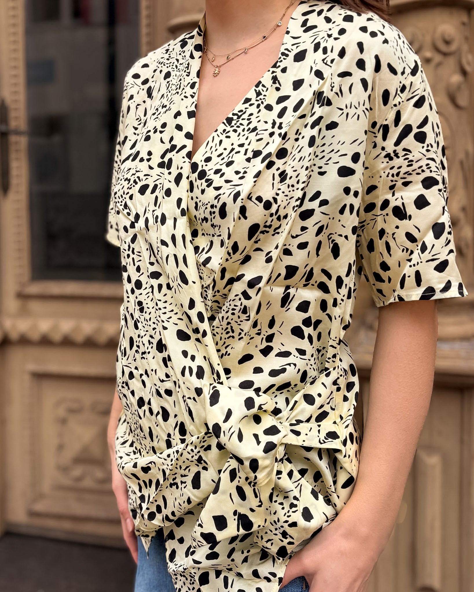 DÁMSKÁ BLŮZA REPLAY S CELOPLOŠNÝM POTISKEM