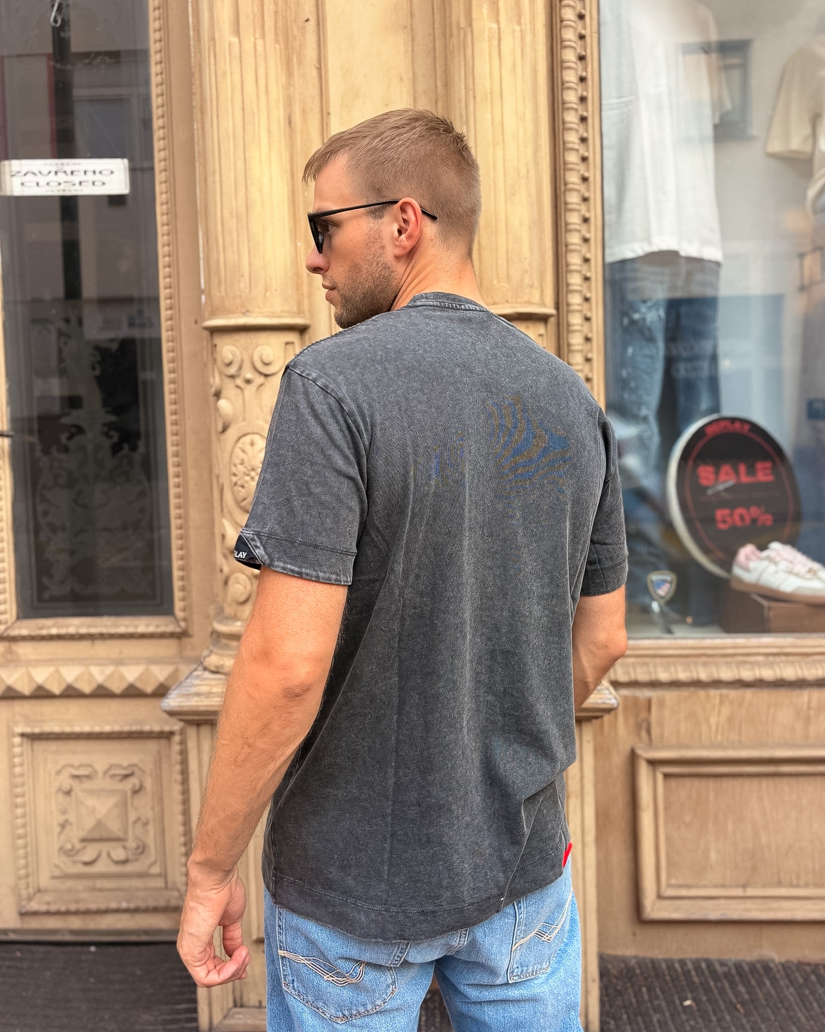 PÁNSKÉ TRIČKO REPLAY S WASHED EFEKTEM - M13LP .000.7242KG