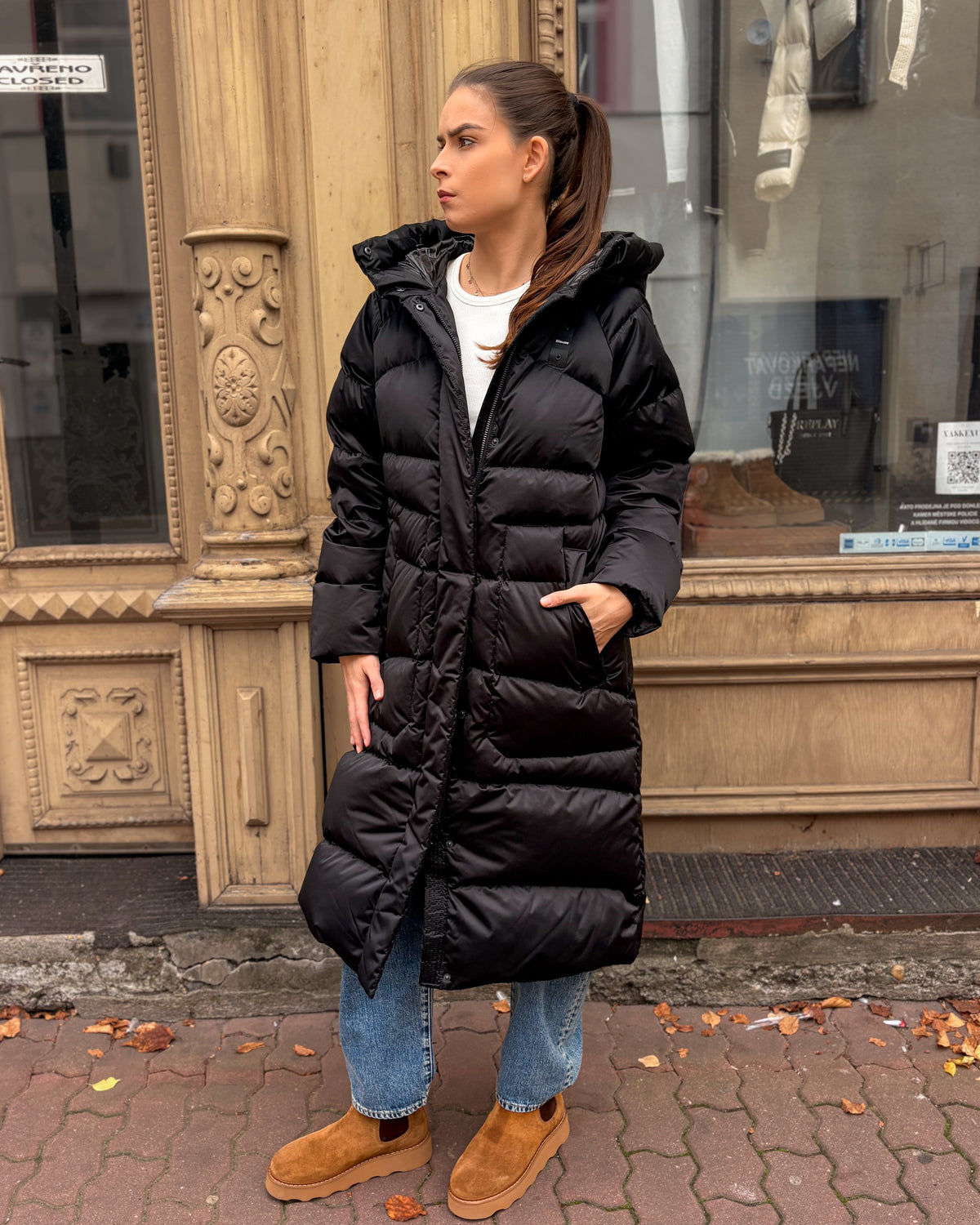 DÁMSKÁ PÉŘOVÁ BUNDA BLAUER SATIN DOWN KINSALE