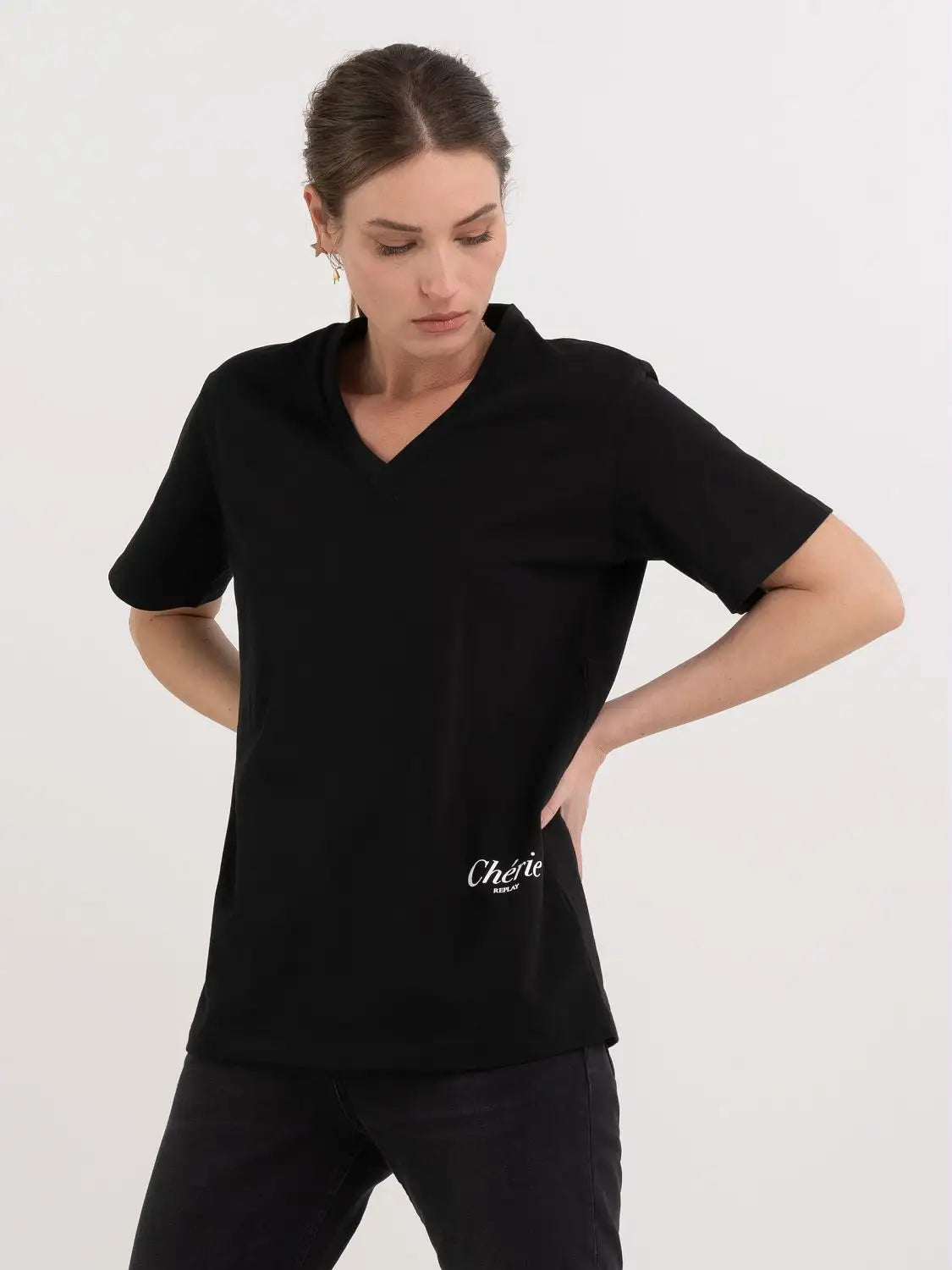 REPLAY DÁMSKÉ ŽERZEJOVÉ TRIČKO S VÝSTŘIHEM DO V